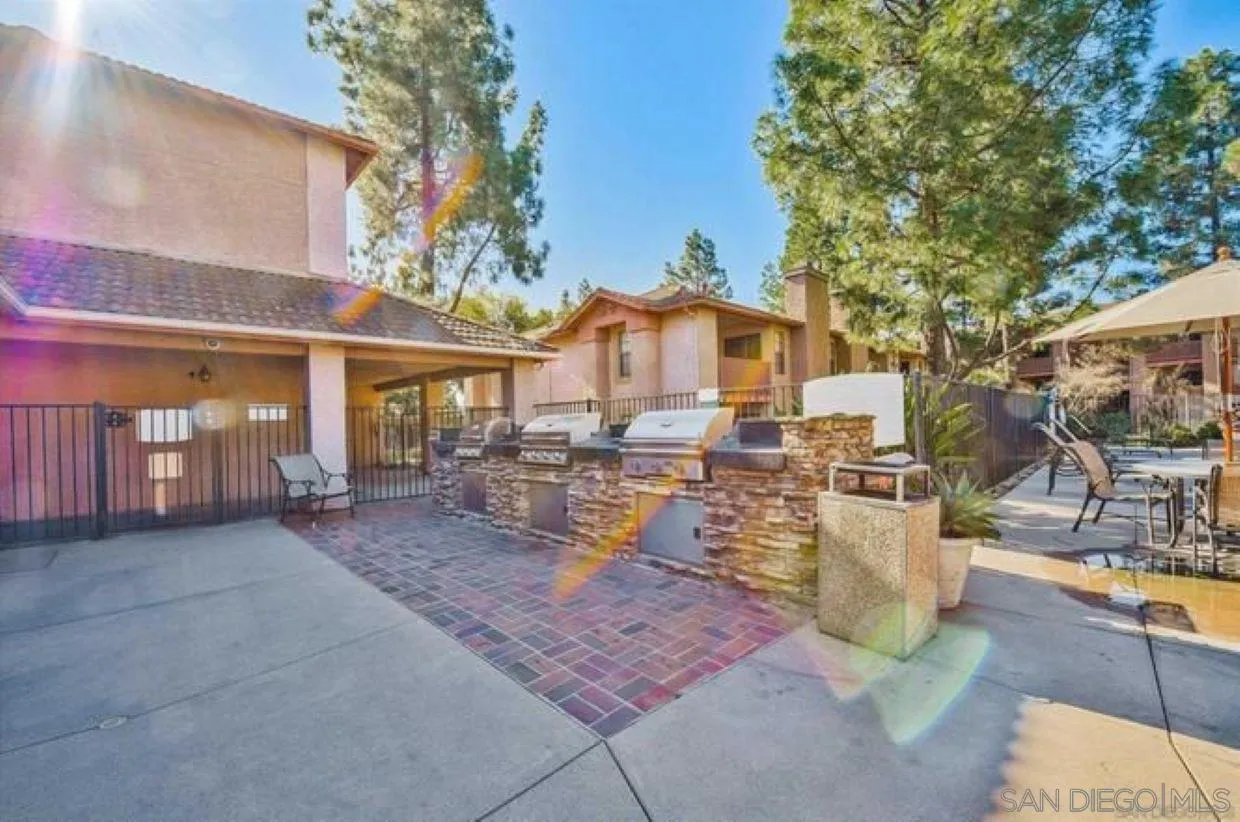 Photo #34: 260016913 Listing: Photo #34