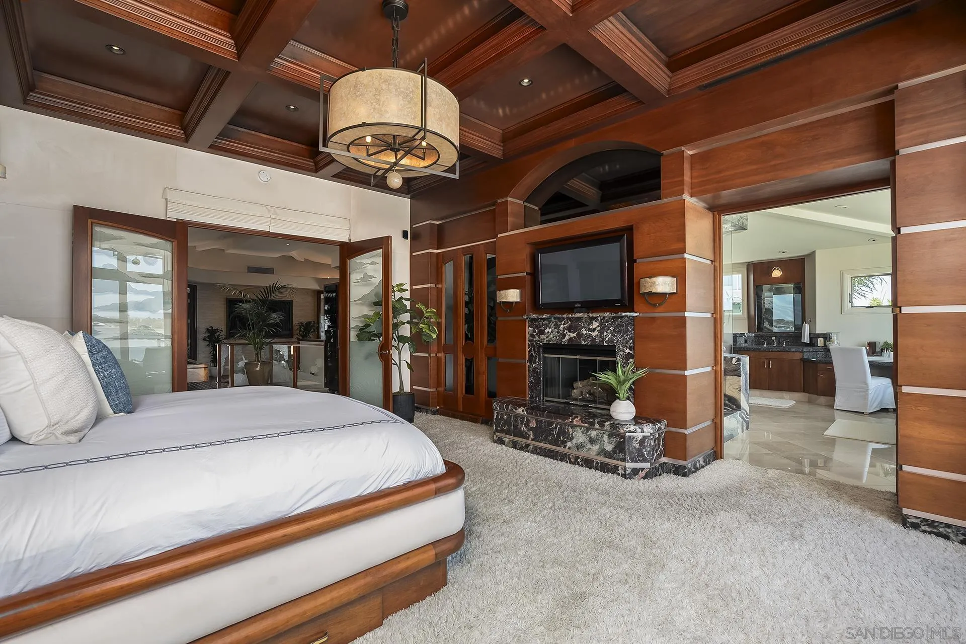 https://cdn.realtyfeed.com/cdn/127/260016916/27dd67b3add9dbc5bb3ca22992cdaa38.webp