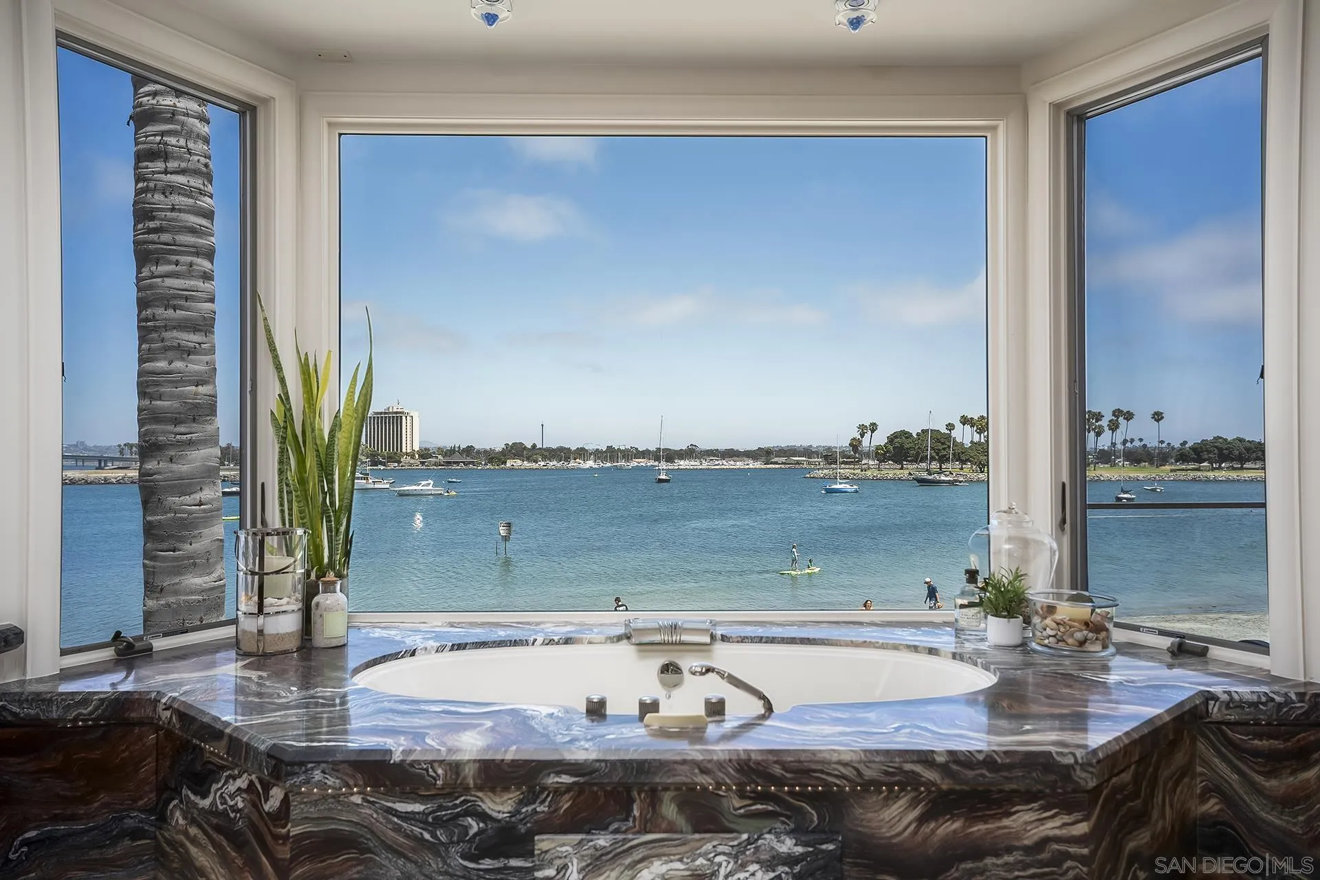 https://cdn.realtyfeed.com/cdn/127/260016916/594ce3176fea3e3ed46714a765f4befc.webp