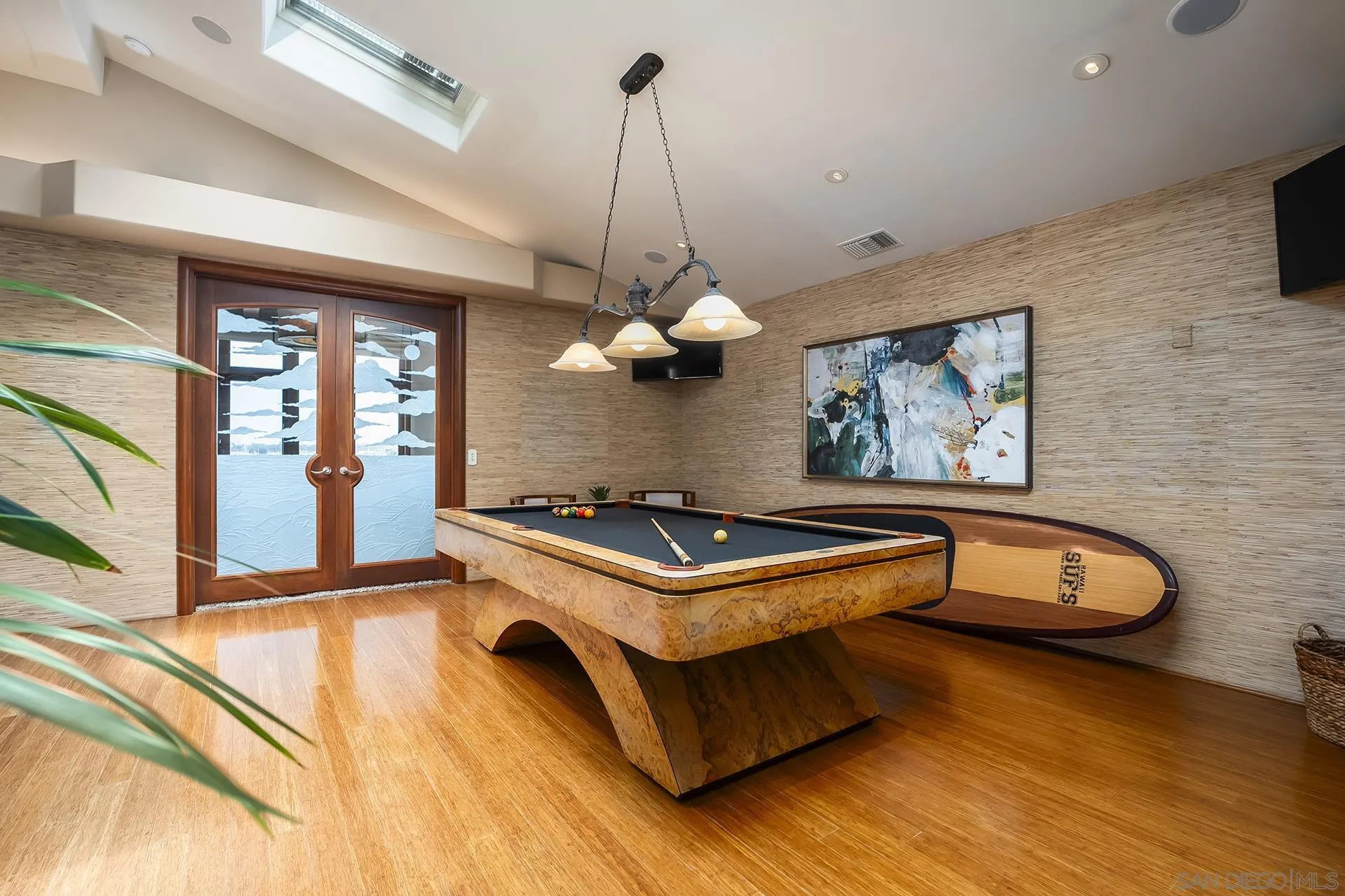 https://cdn.realtyfeed.com/cdn/127/260016916/68ba14a6e2a26ba3f511aa13c510cbd2.webp