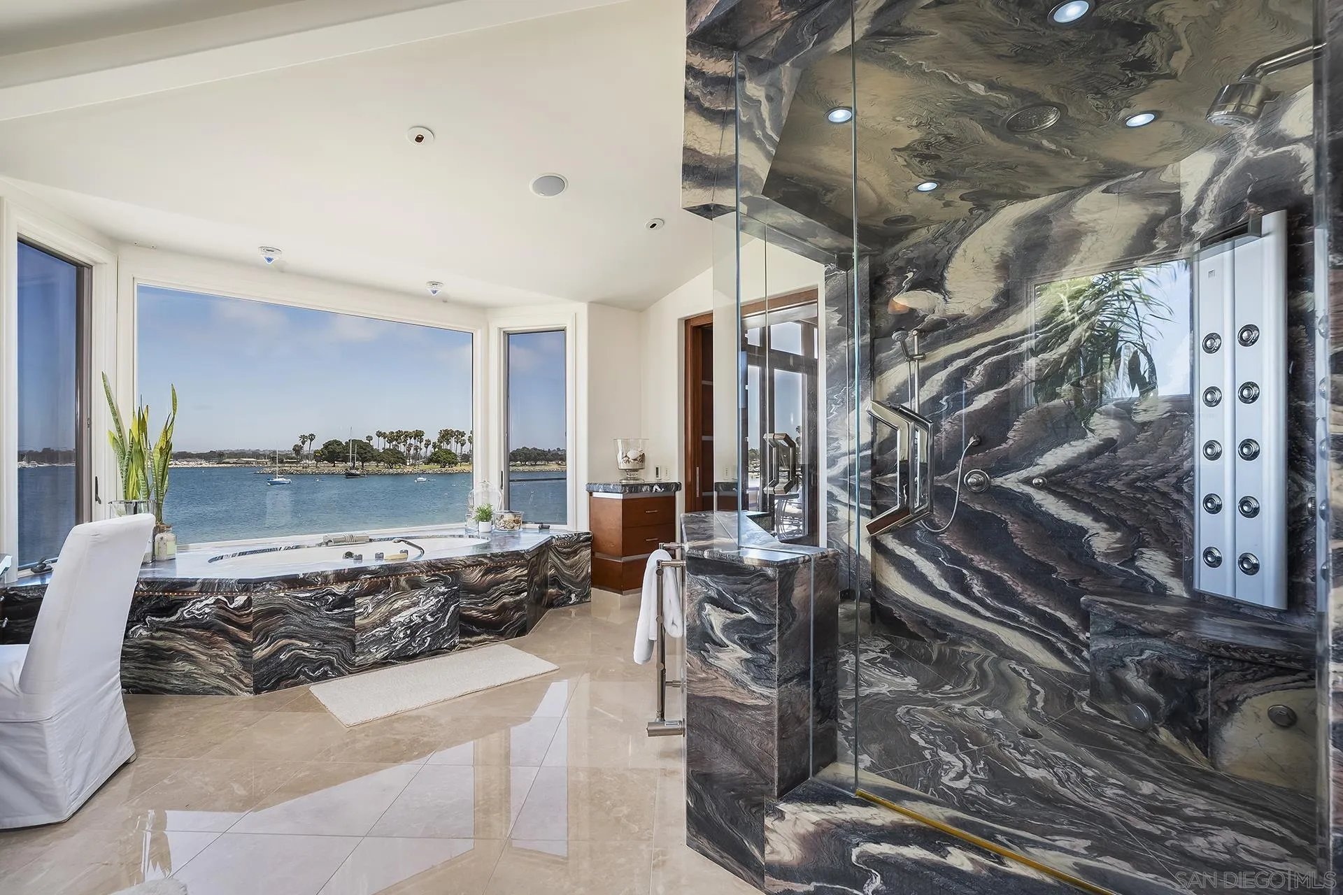 https://cdn.realtyfeed.com/cdn/127/260016916/f03b560903ad81fe561d3c8b45b2ffe3.webp