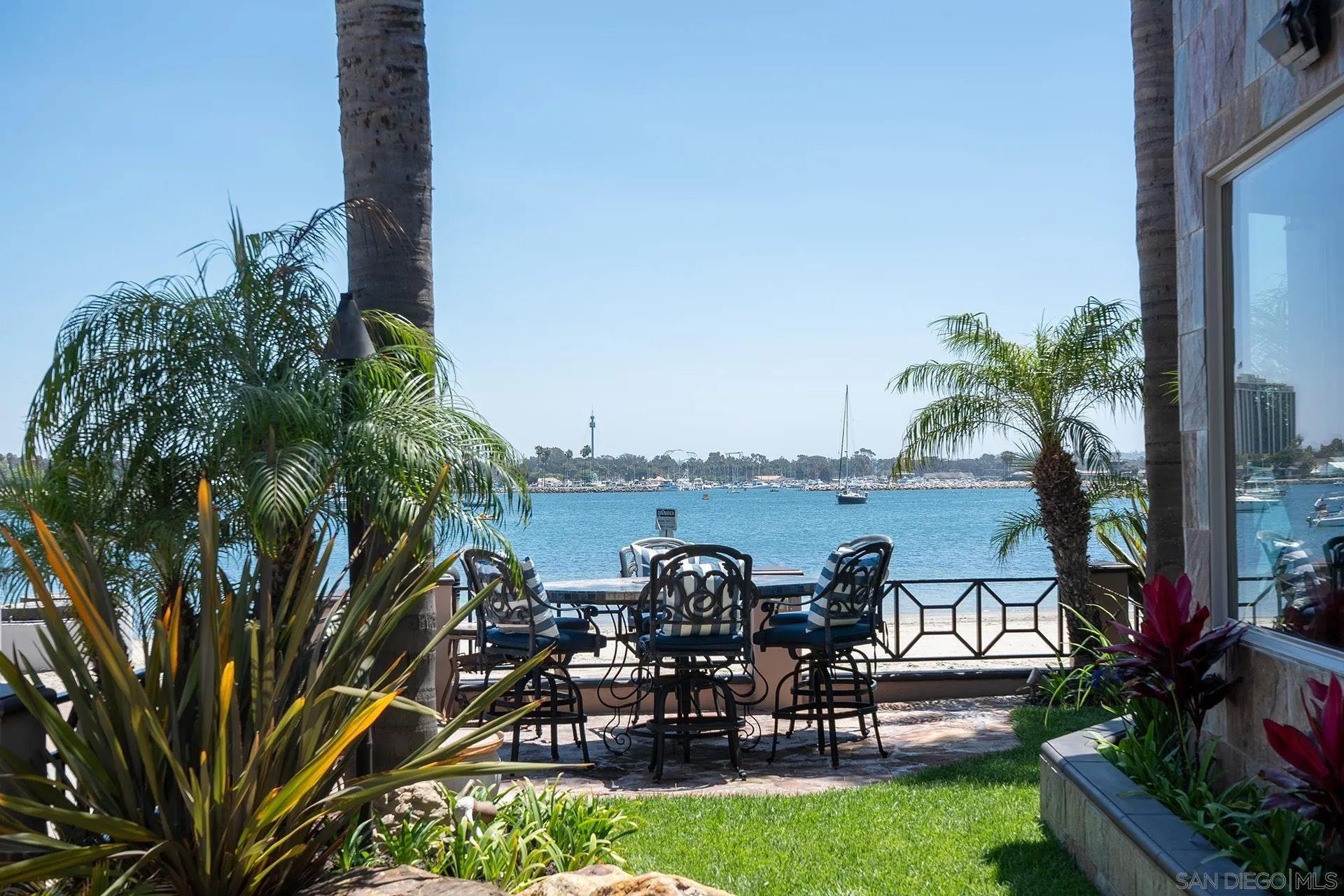 https://cdn.realtyfeed.com/cdn/127/260016916/f5697aa62bbb7dec544abff1c08452af.webp