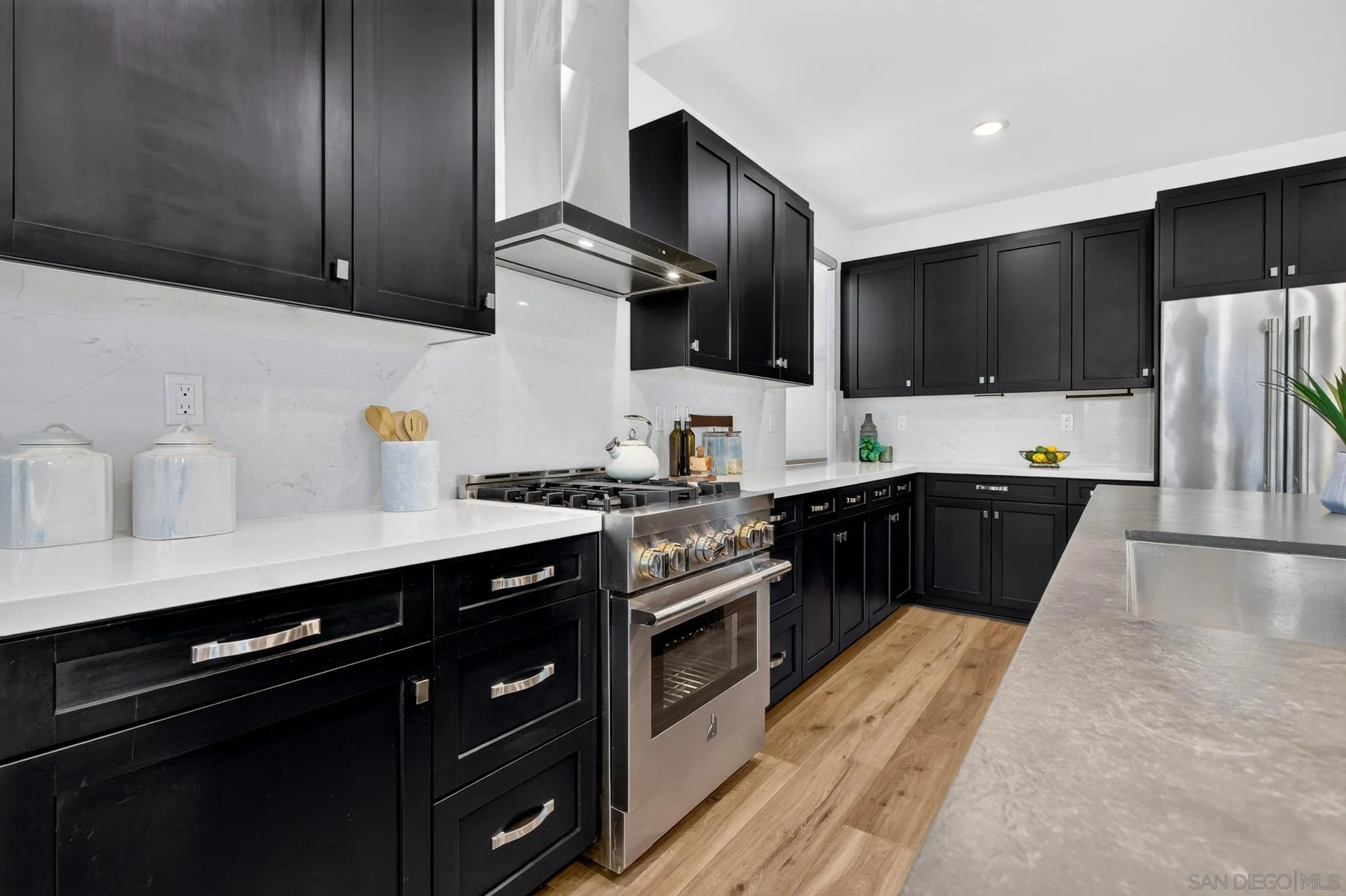 Photo #13: 260016917 Listing: Photo #13