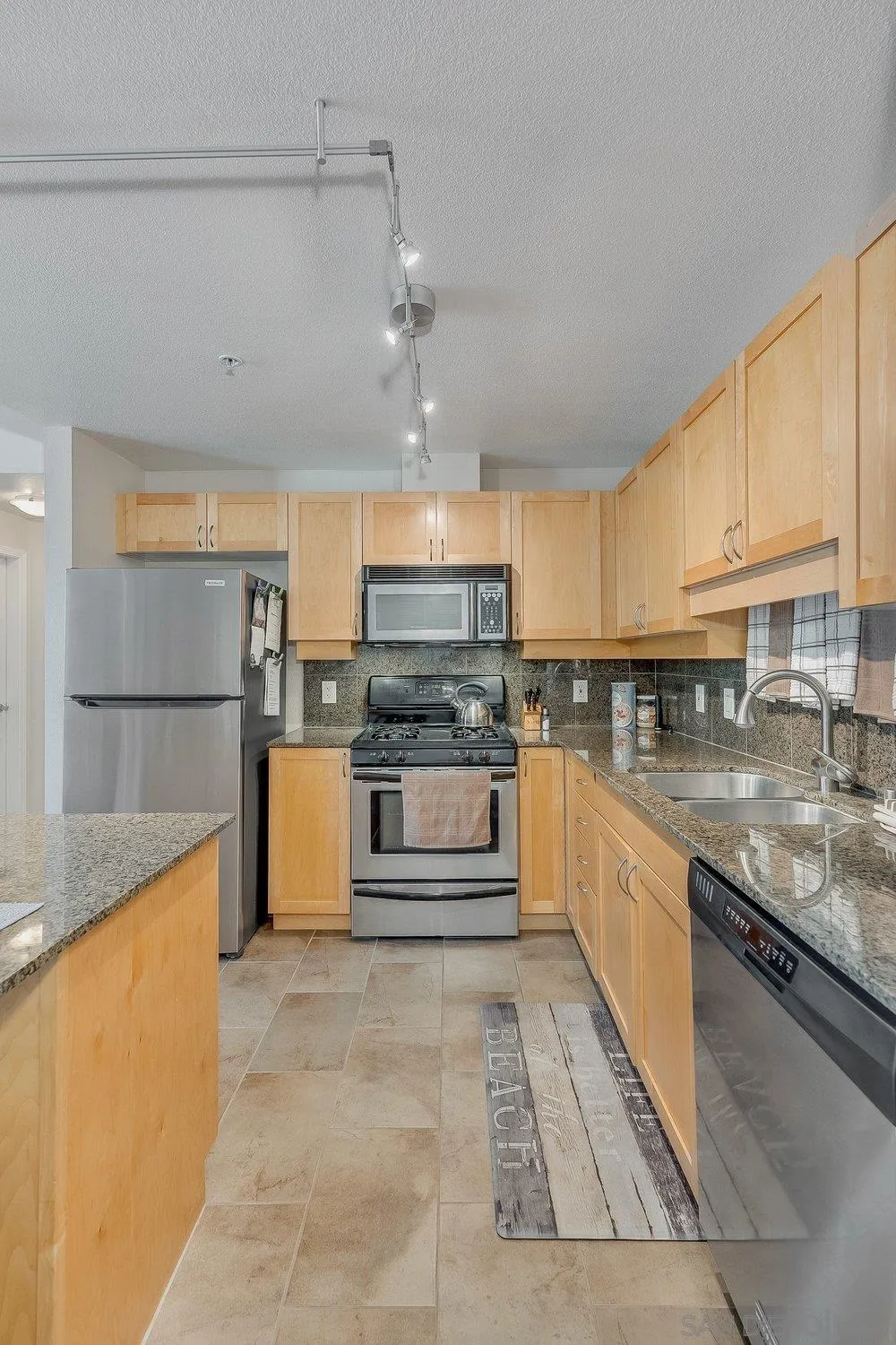 Photo #9: 260016922 Listing: Photo #9