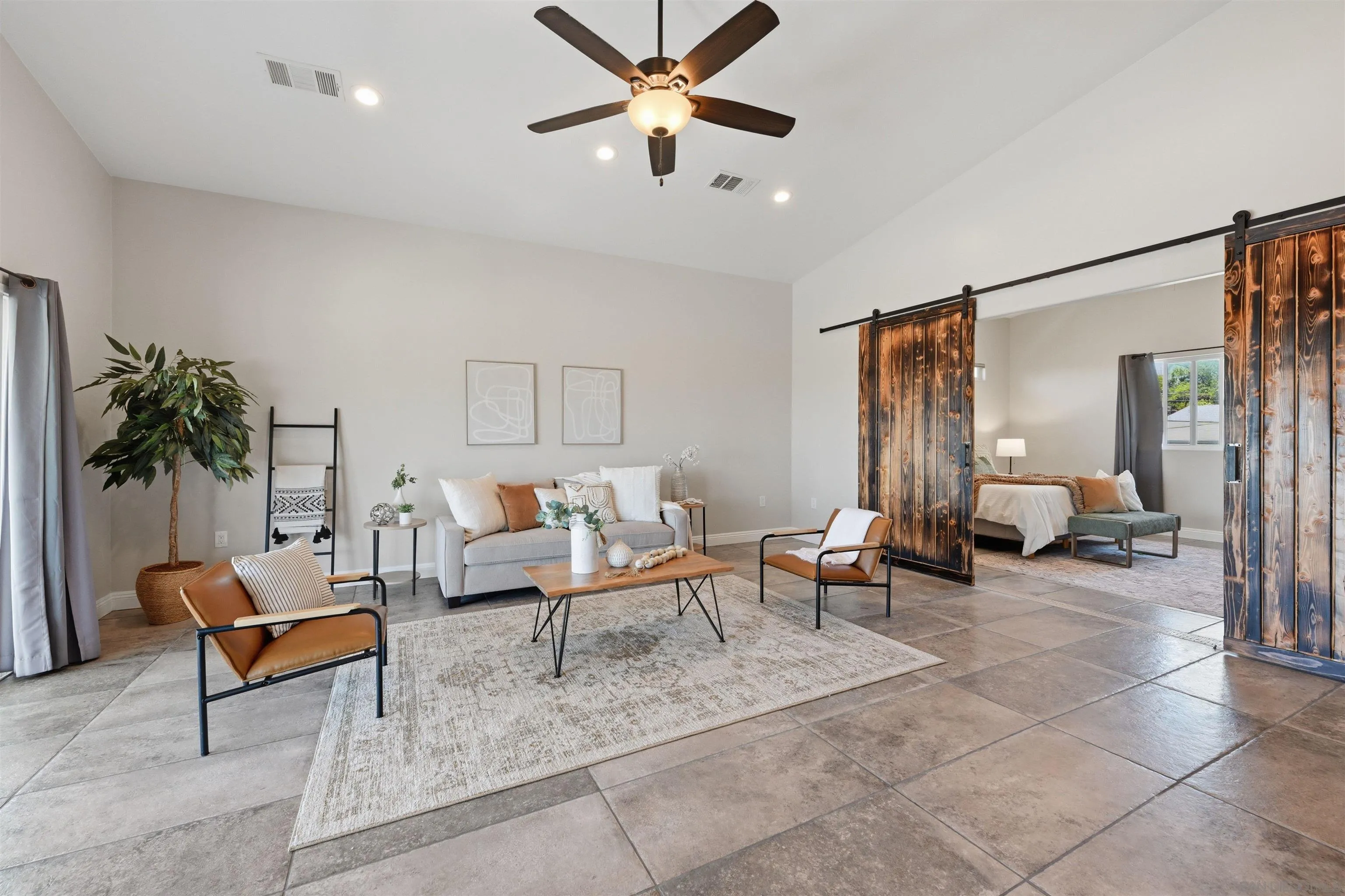 https://cdn.realtyfeed.com/cdn/127/260016925/38df93b55af7e0530f751e75b3ee8789.webp