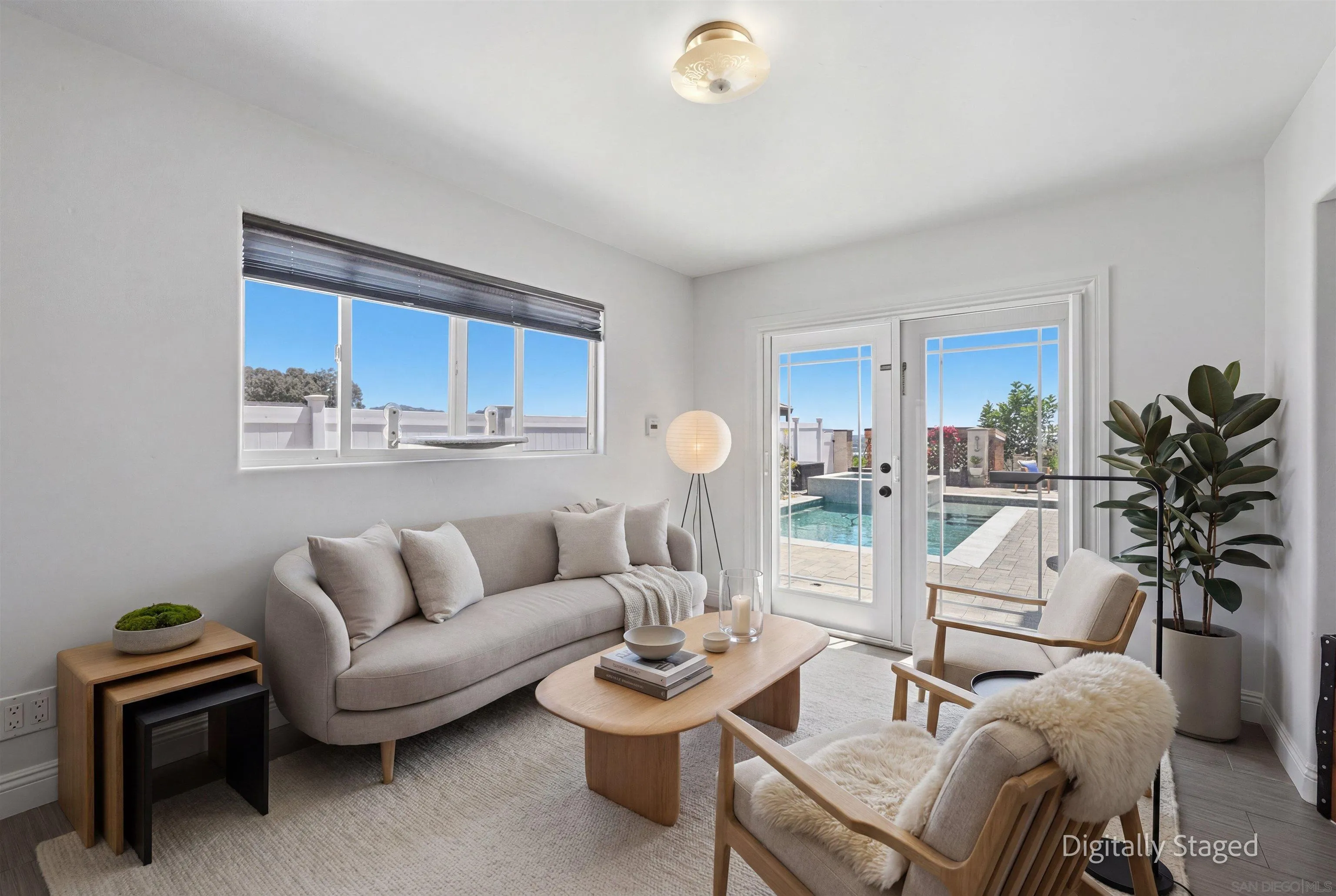 https://cdn.realtyfeed.com/cdn/127/260016925/73ee5dec80c4e566d67cf86eb65caf1f.webp