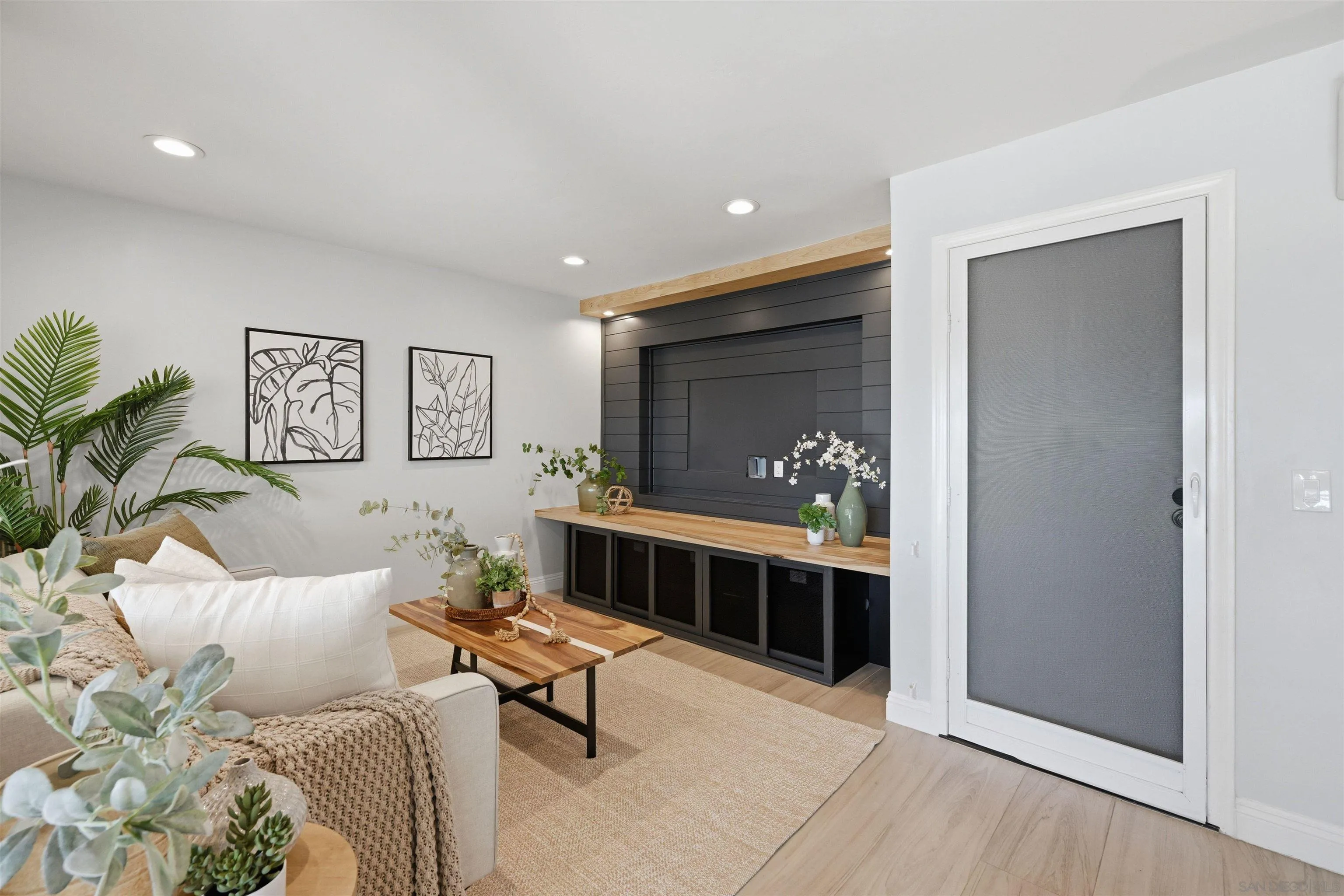 https://cdn.realtyfeed.com/cdn/127/260016925/fa04ff5ebd26a749e2b8a8cd6268e989.webp