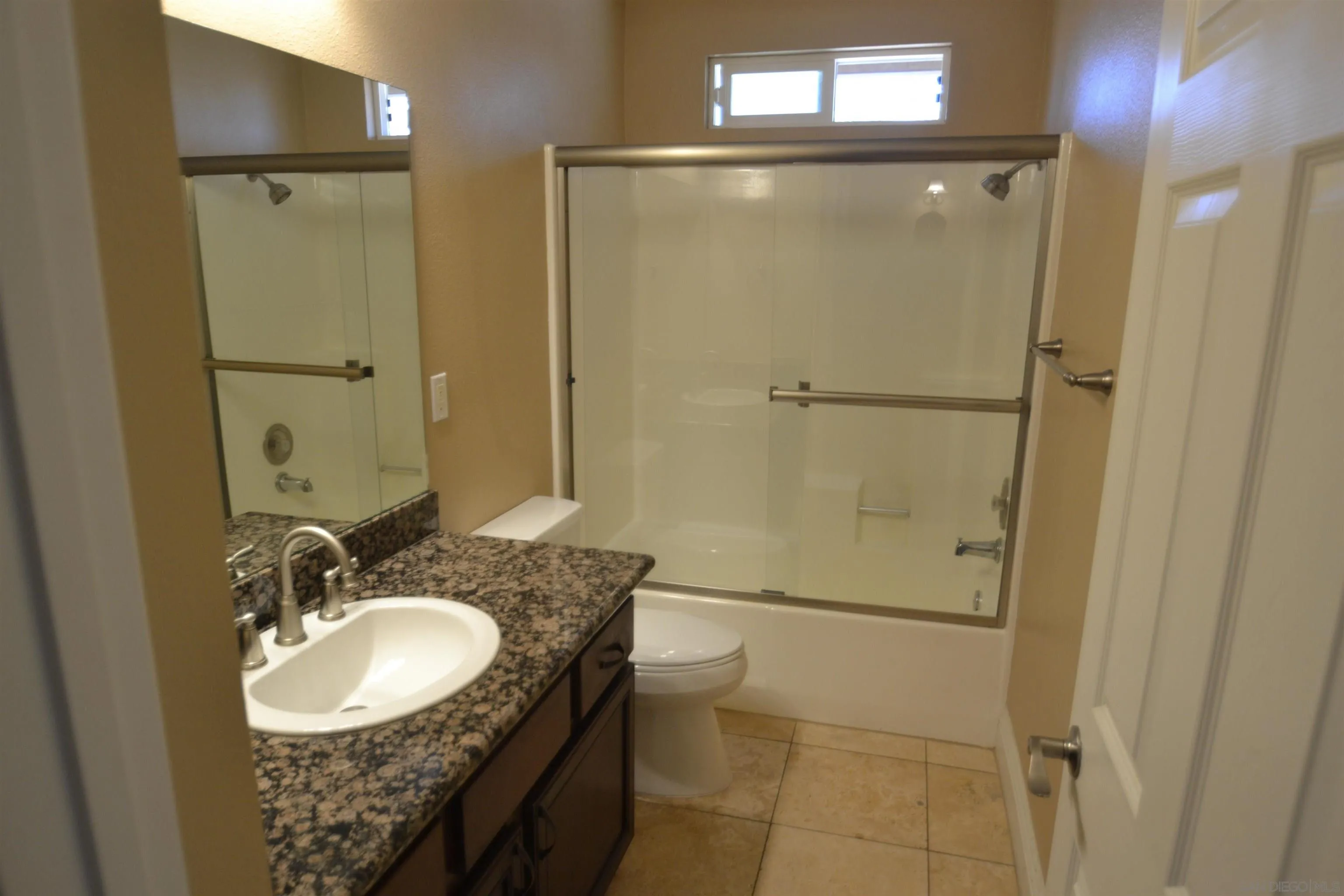 https://cdn.realtyfeed.com/cdn/127/260016927/326aa75a6da0683b6a89a1772310b945.webp