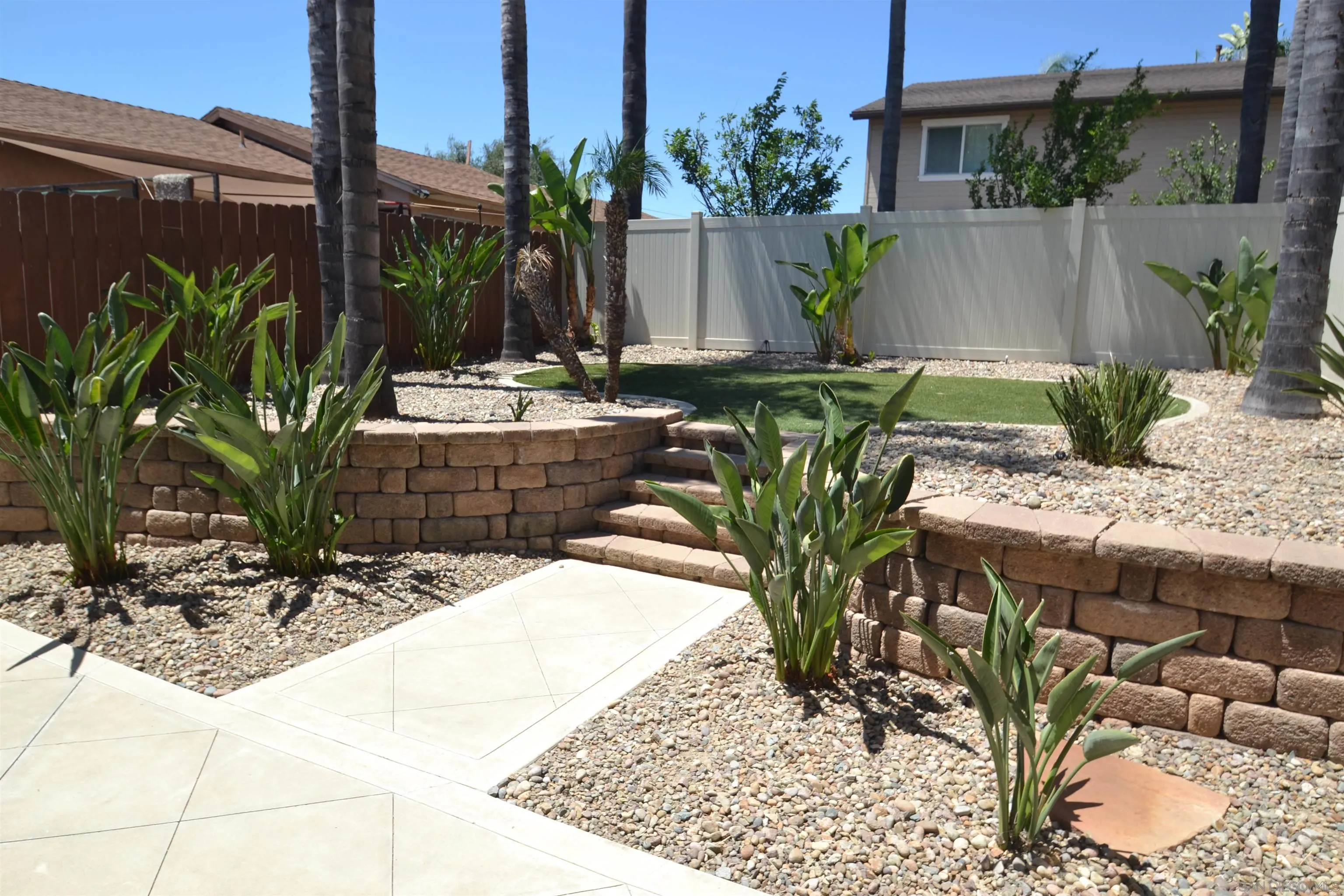 https://cdn.realtyfeed.com/cdn/127/260016927/f8541224db7f8e8d42b945b9d071f68c.webp