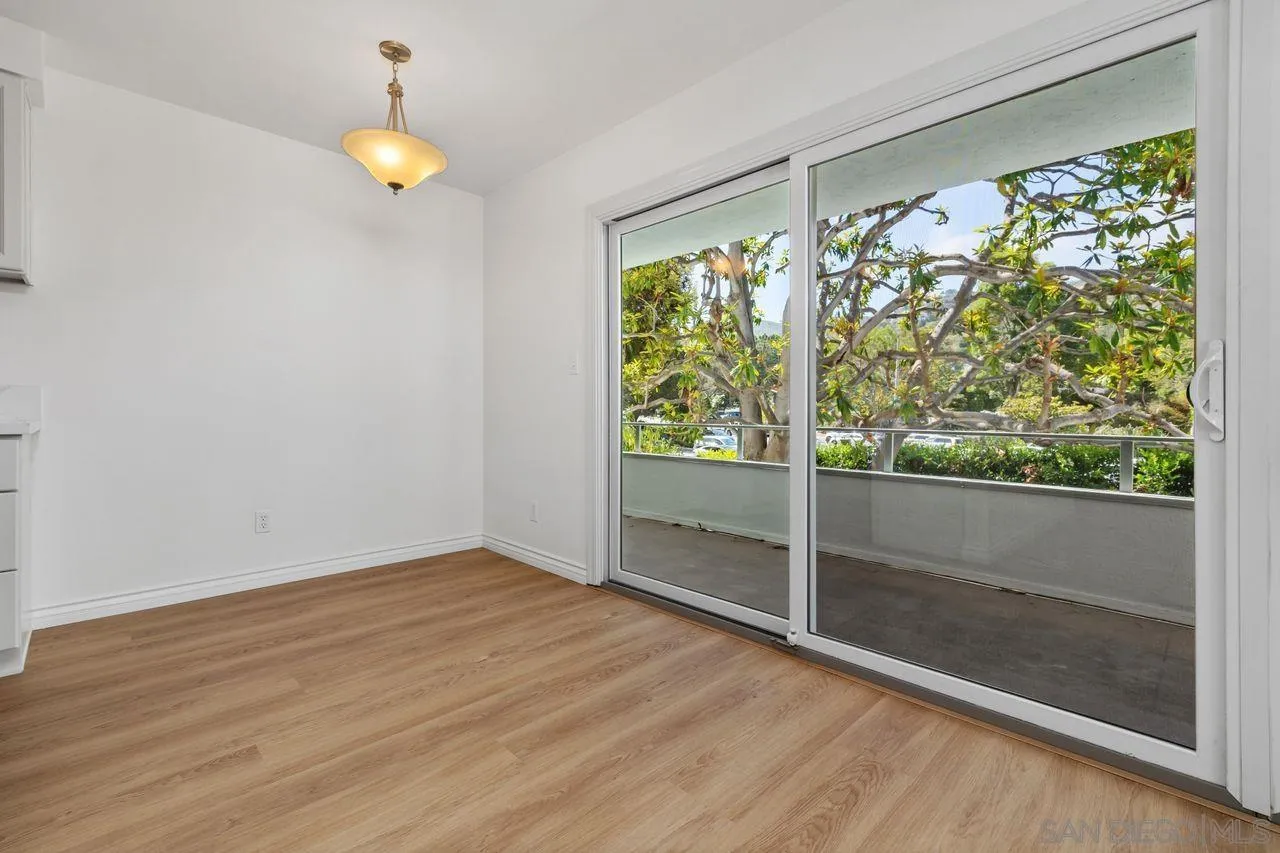 https://cdn.realtyfeed.com/cdn/127/260016932/41fe72c16a959319b9e17ee4ceafc762.webp