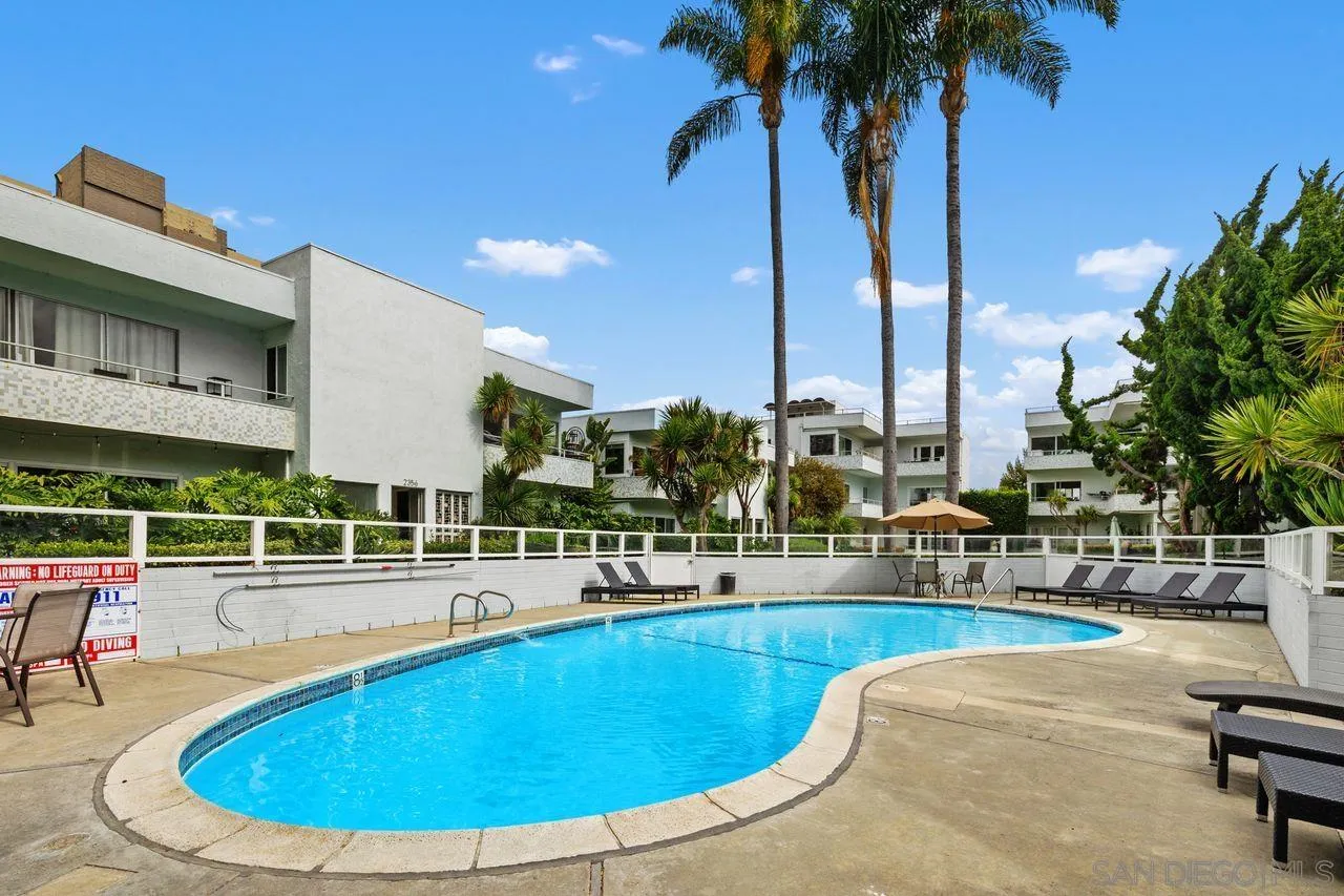 https://cdn.realtyfeed.com/cdn/127/260016932/6c4ca64f0606774a1e80f221065daff6.webp