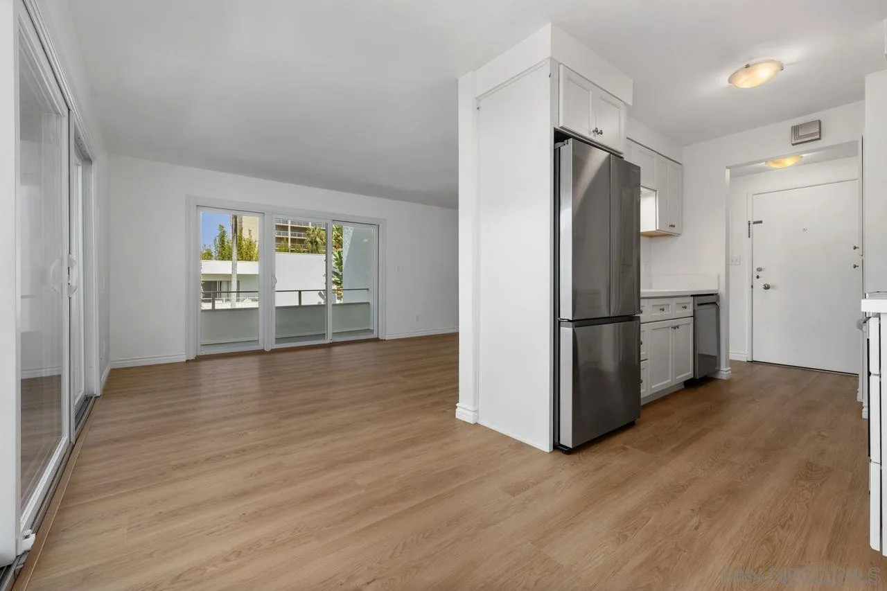 https://cdn.realtyfeed.com/cdn/127/260016932/afa65032ef7a99093da2ee7f5c1e0c9e.webp