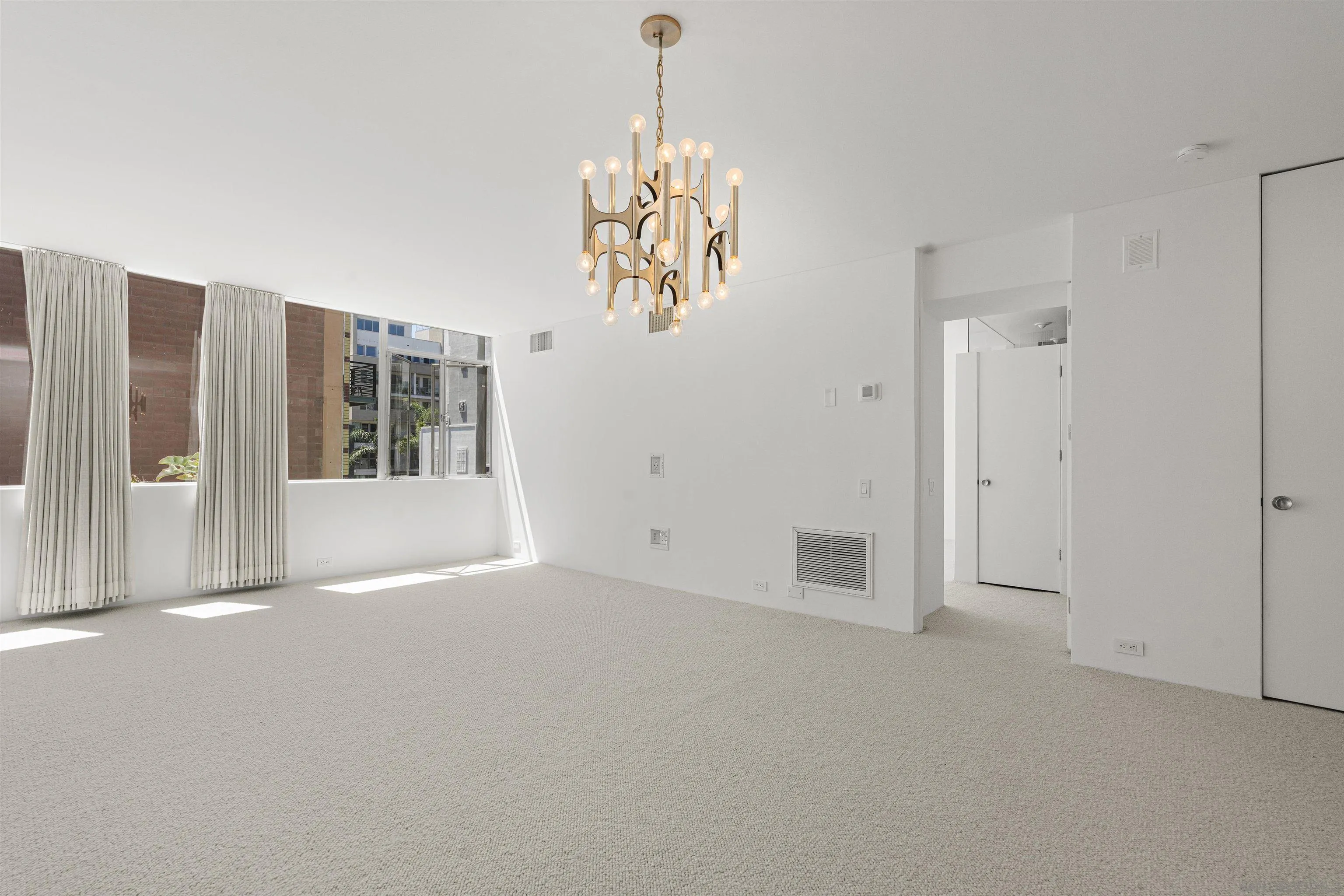 Photo #21: 260016938 Listing: Photo #21