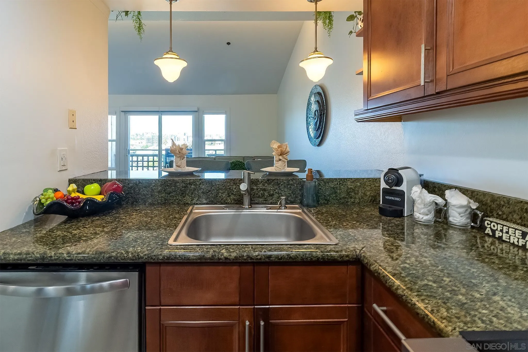 Photo #10: 260016943 Listing: Photo #10