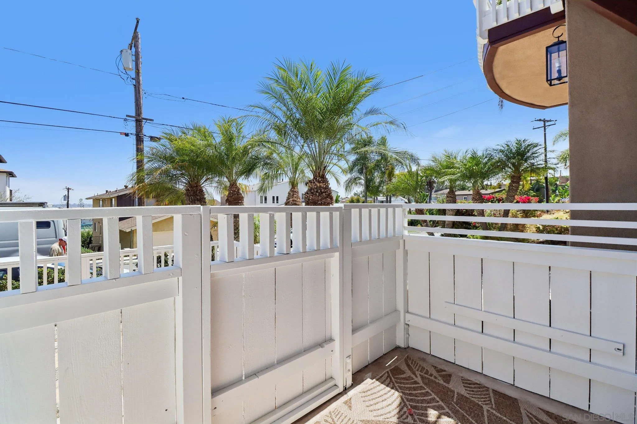 https://cdn.realtyfeed.com/cdn/127/260016944/09358611f35016dc189f14bc0e2fd5c2.webp