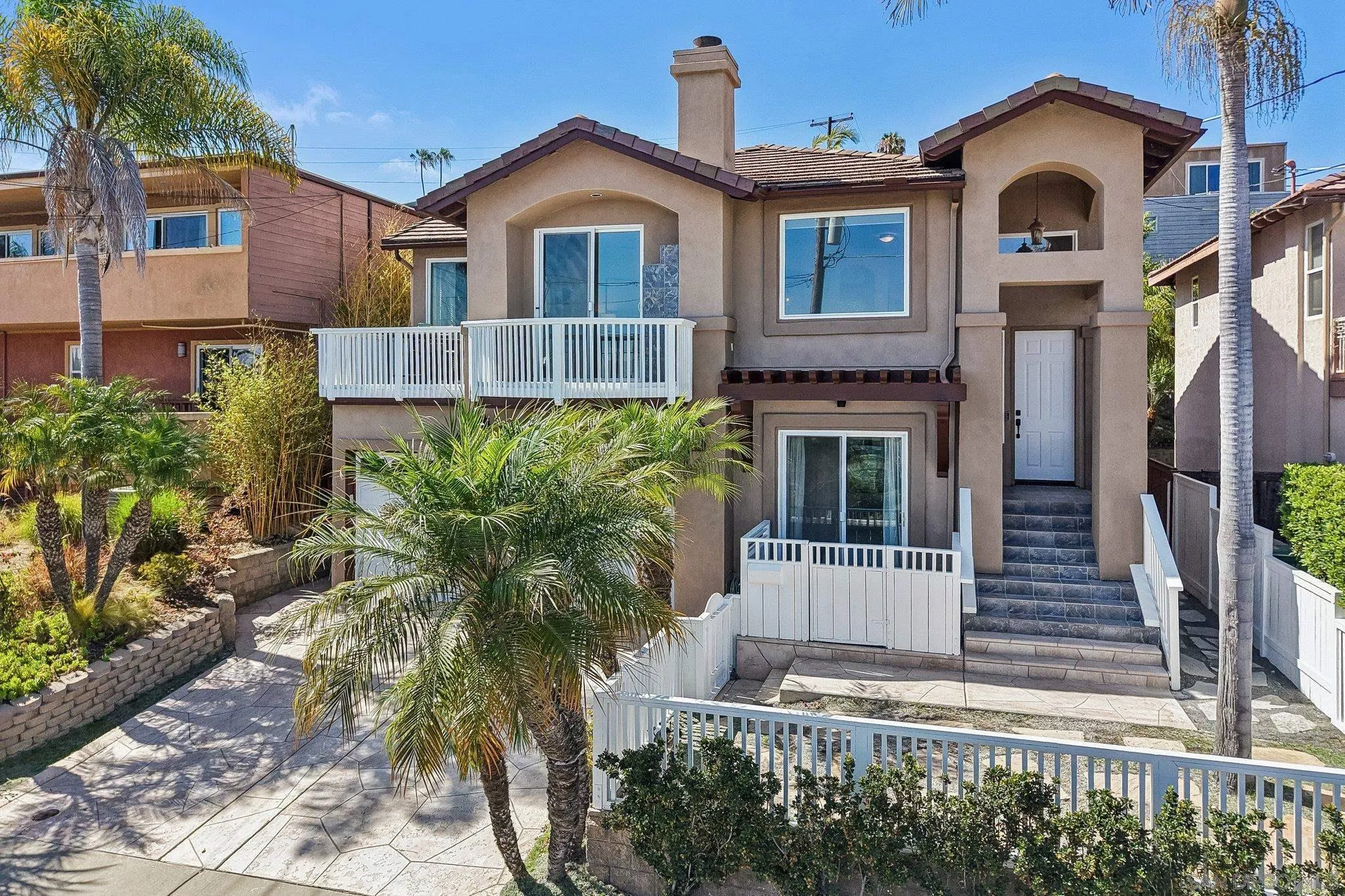 https://cdn.realtyfeed.com/cdn/127/260016944/cacf23ff92d2267d593c56f9491e00fc.webp