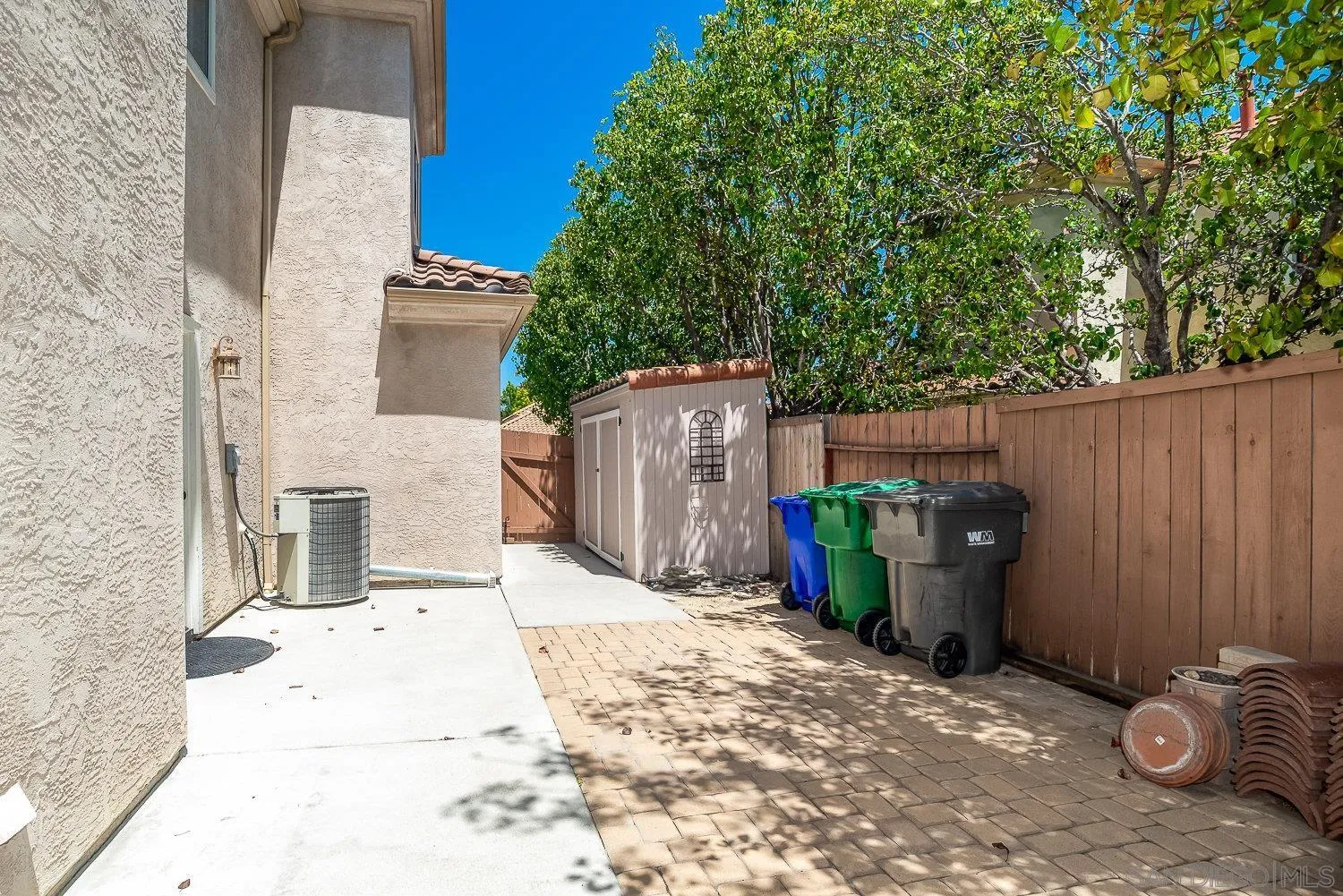 https://cdn.realtyfeed.com/cdn/127/260016948/4e4cfe2c4e1f6436e2ee2b075b58a04b.webp