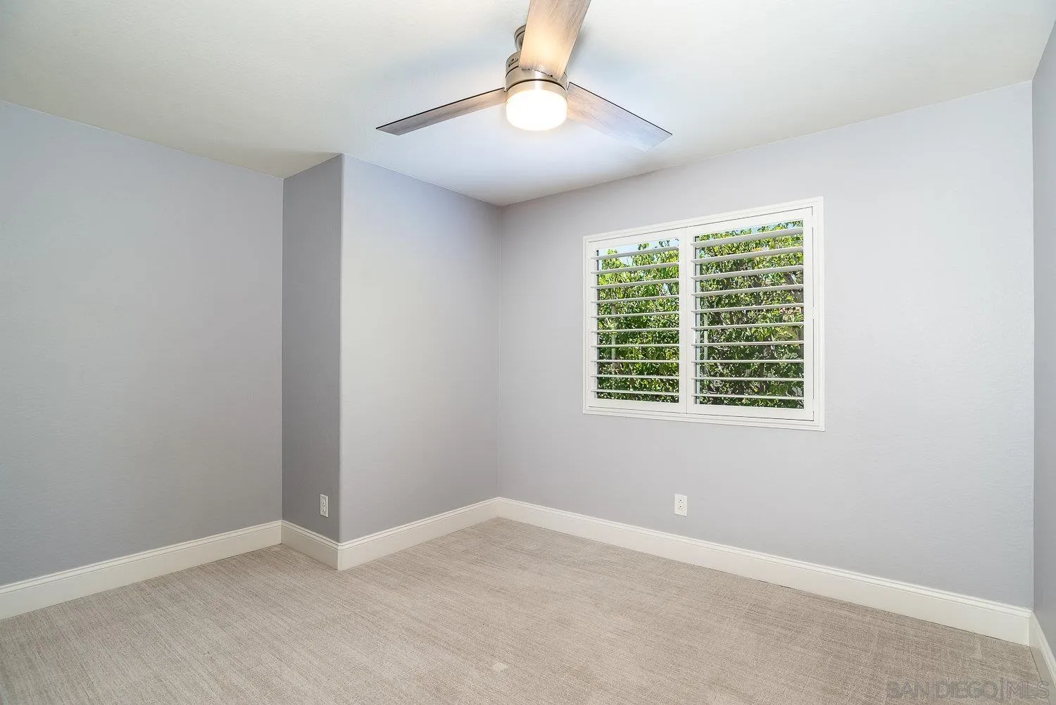 https://cdn.realtyfeed.com/cdn/127/260016948/7151c5b081816472a41375b6c578d8ce.webp