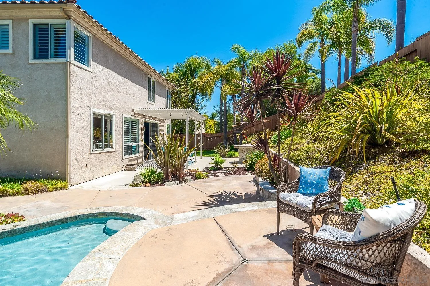 https://cdn.realtyfeed.com/cdn/127/260016948/86a457f766dfe04fa4448f4f02010673.webp