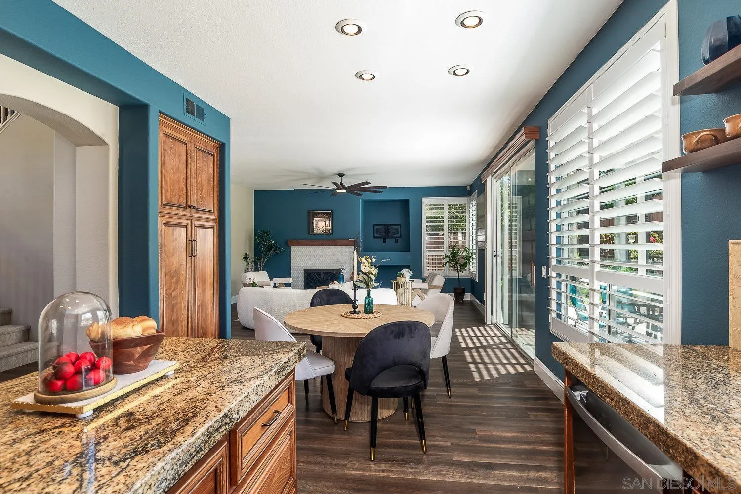 https://cdn.realtyfeed.com/cdn/127/260016948/a4f0998669d452fd37a859c8296ce212.webp