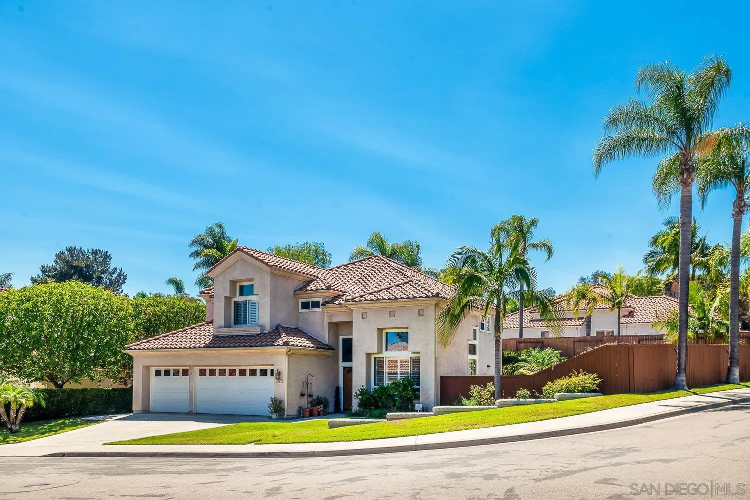 https://cdn.realtyfeed.com/cdn/127/260016948/e9d8bb4bc47c3a3e6cf61872cb7cd7cf.webp