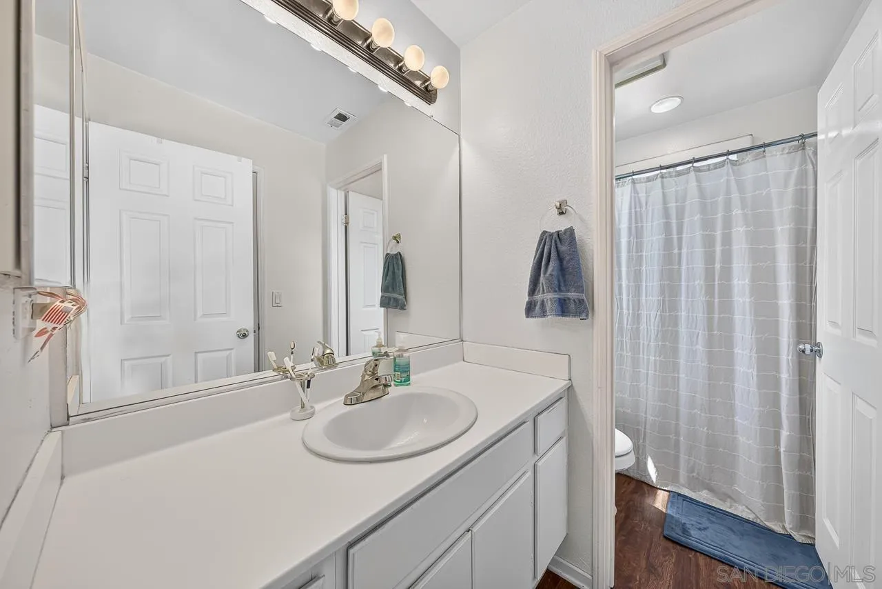 Photo #3: 260016956 Listing: Photo #3