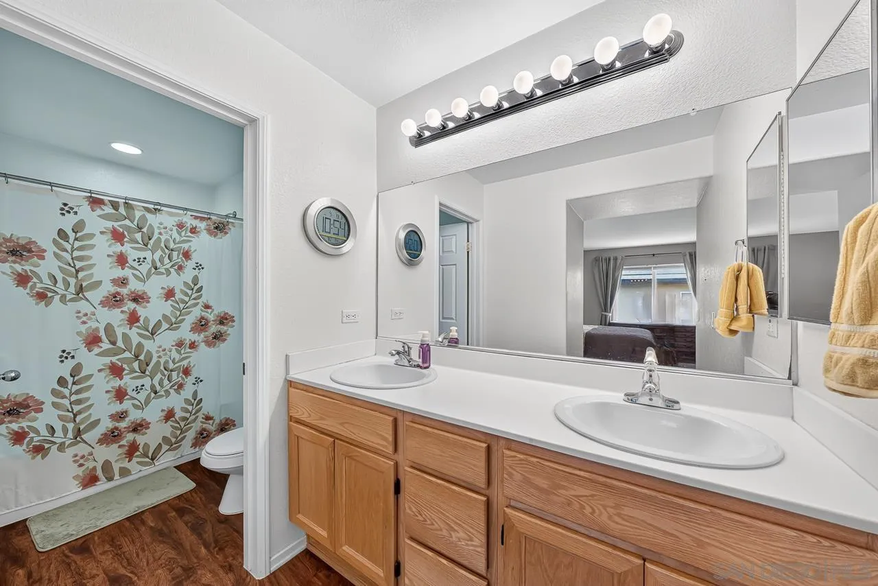 Photo #10: 260016956 Listing: Photo #10