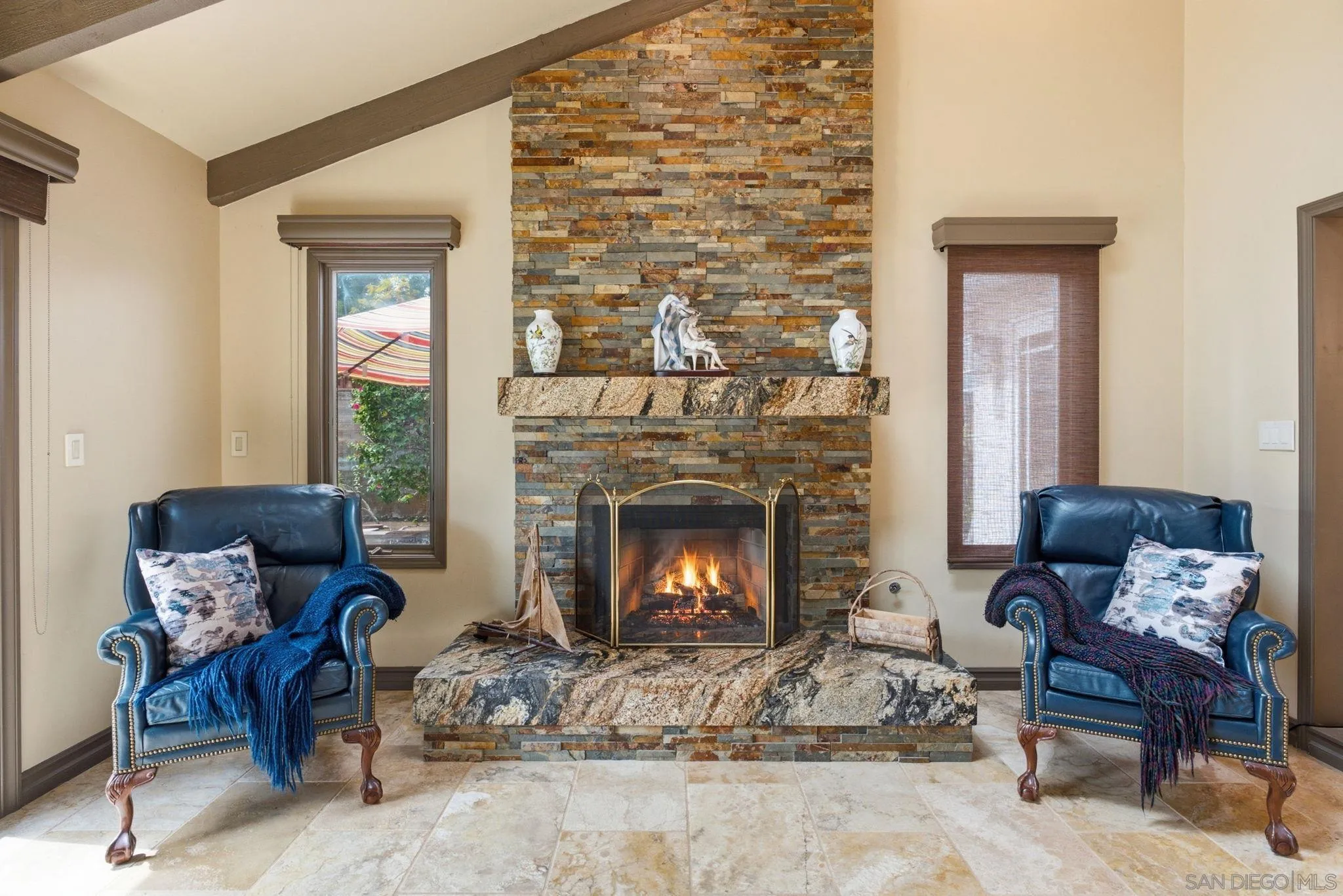 https://cdn.realtyfeed.com/cdn/127/260016960/4e24acb004be2aa3ef5d4df9111cc4da.webp