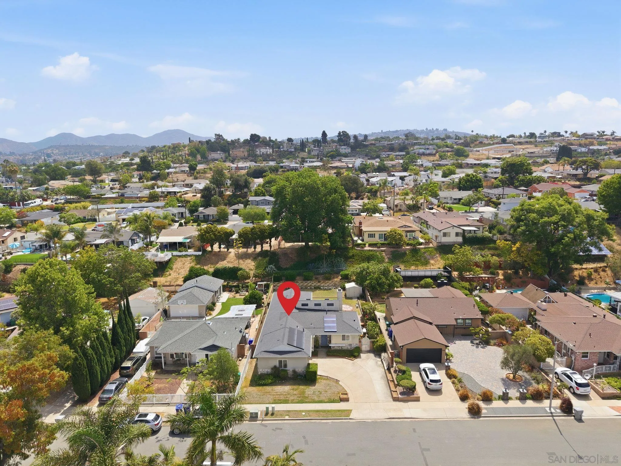 https://cdn.realtyfeed.com/cdn/127/260016960/68711a3b1d9e9ecb1d7aab5ce3fcb579.webp