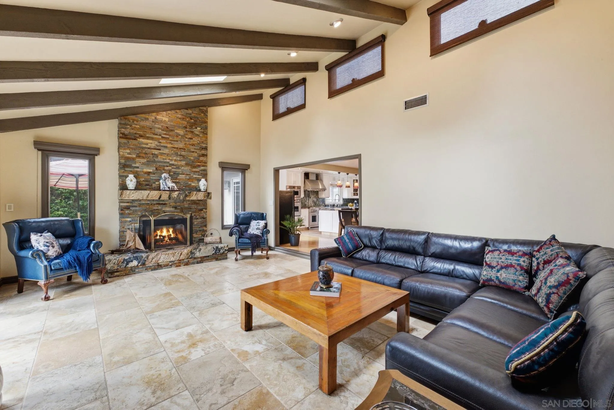 https://cdn.realtyfeed.com/cdn/127/260016960/a67d4f06ffd296d46ae5948c5ec1b3ad.webp