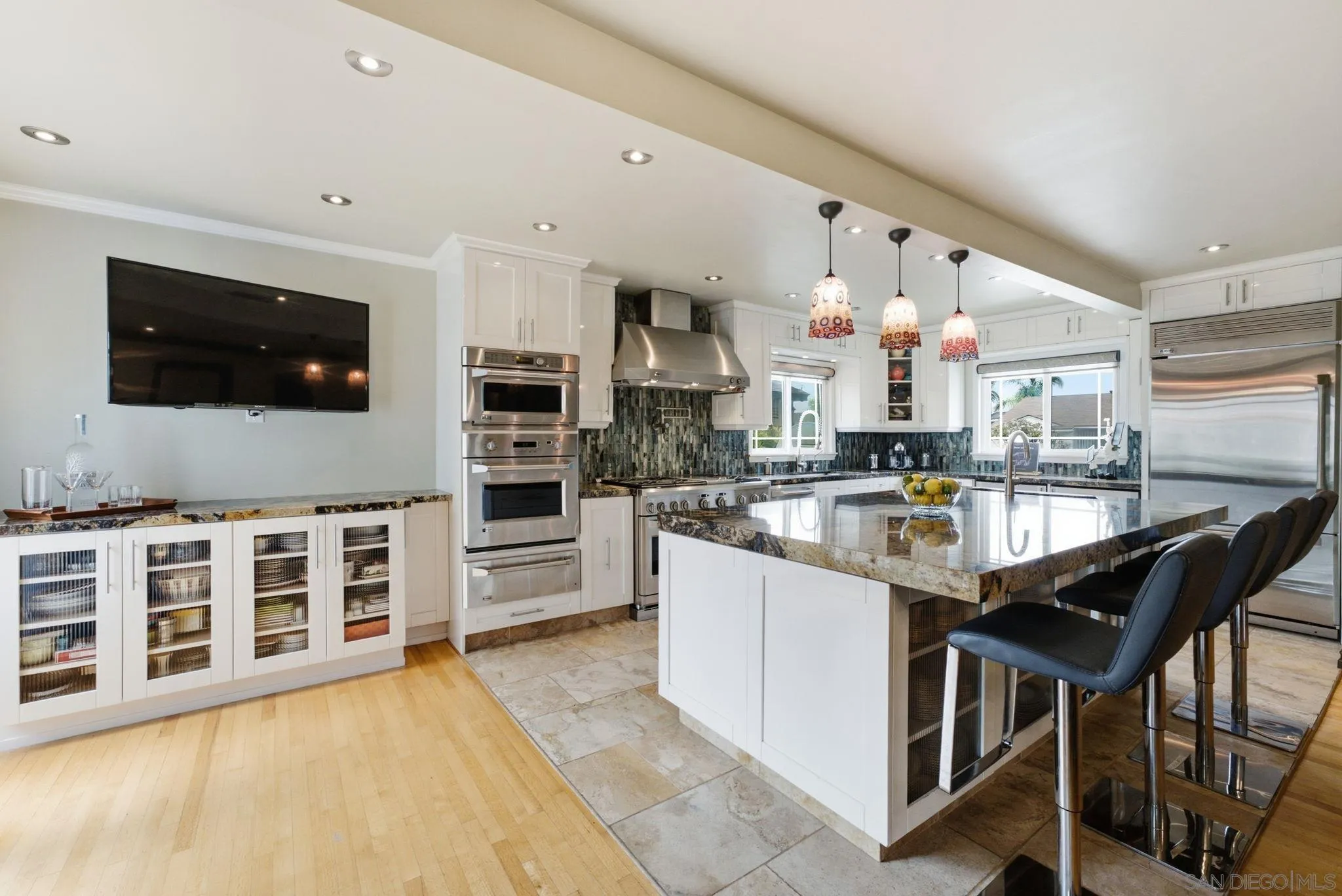 https://cdn.realtyfeed.com/cdn/127/260016960/c38a8721257c351f8a1c8b9c6981c432.webp