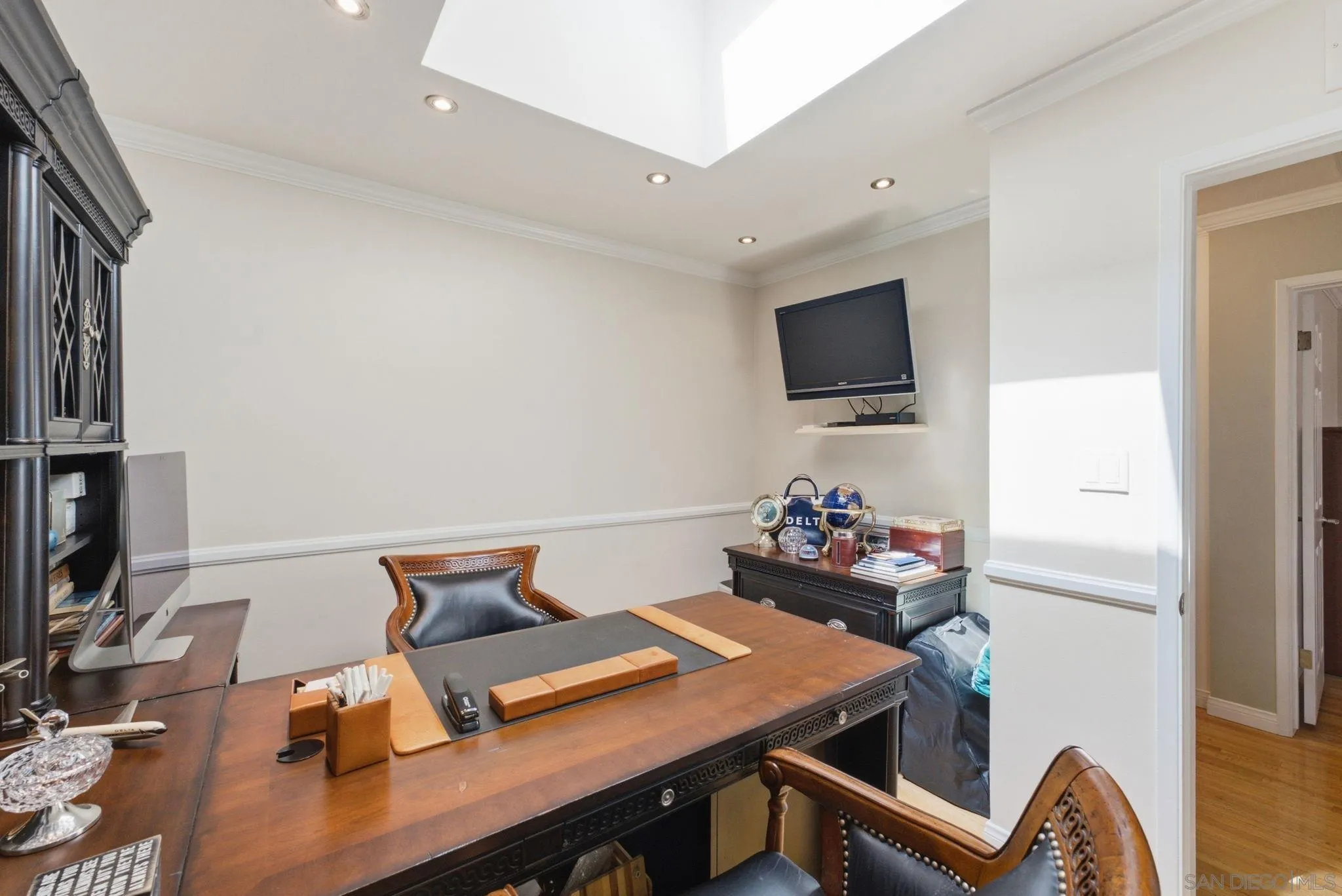 https://cdn.realtyfeed.com/cdn/127/260016960/dff88ae958db695d6a934ee885e323df.webp
