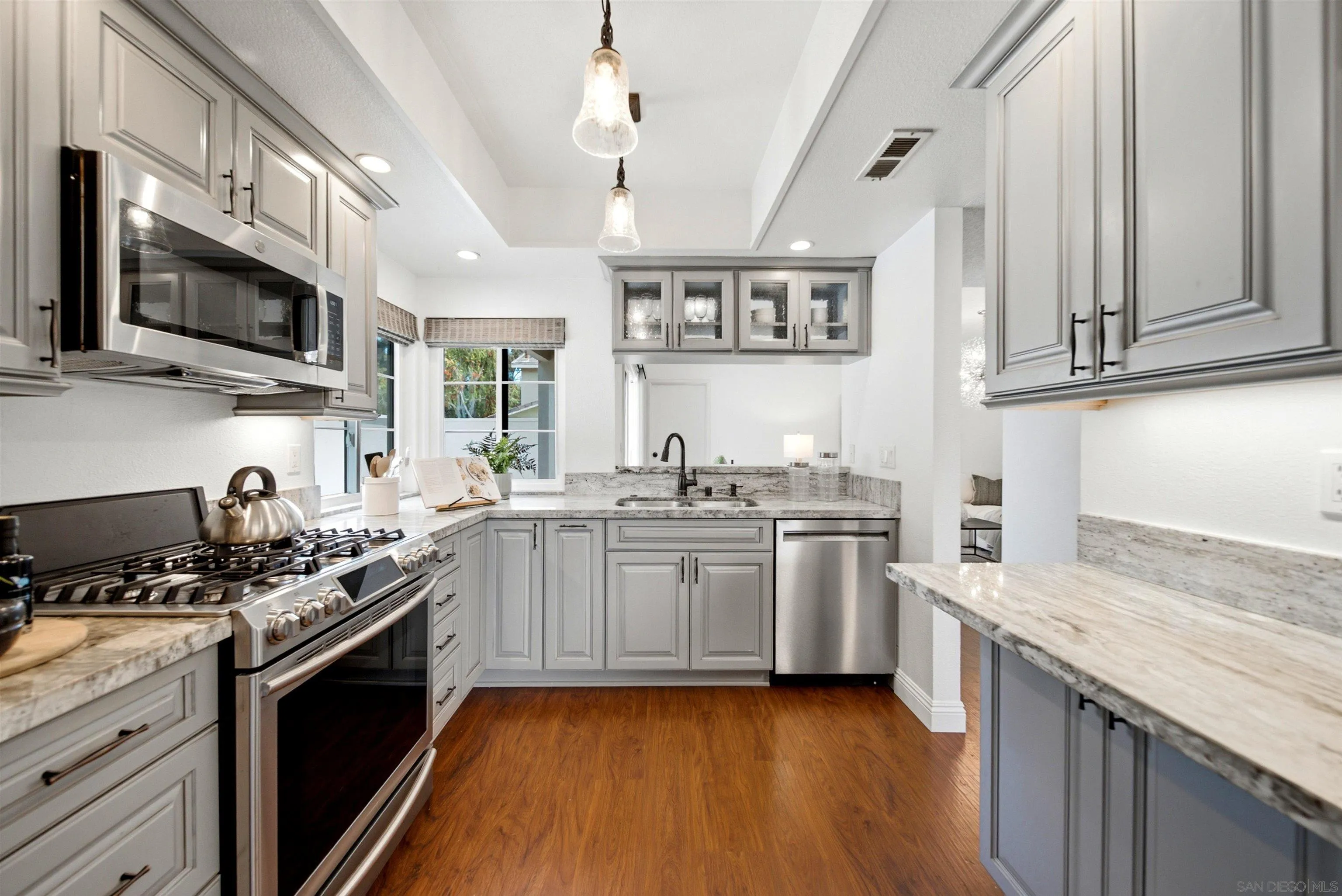 Photo #9: 260016961 Listing: Photo #9