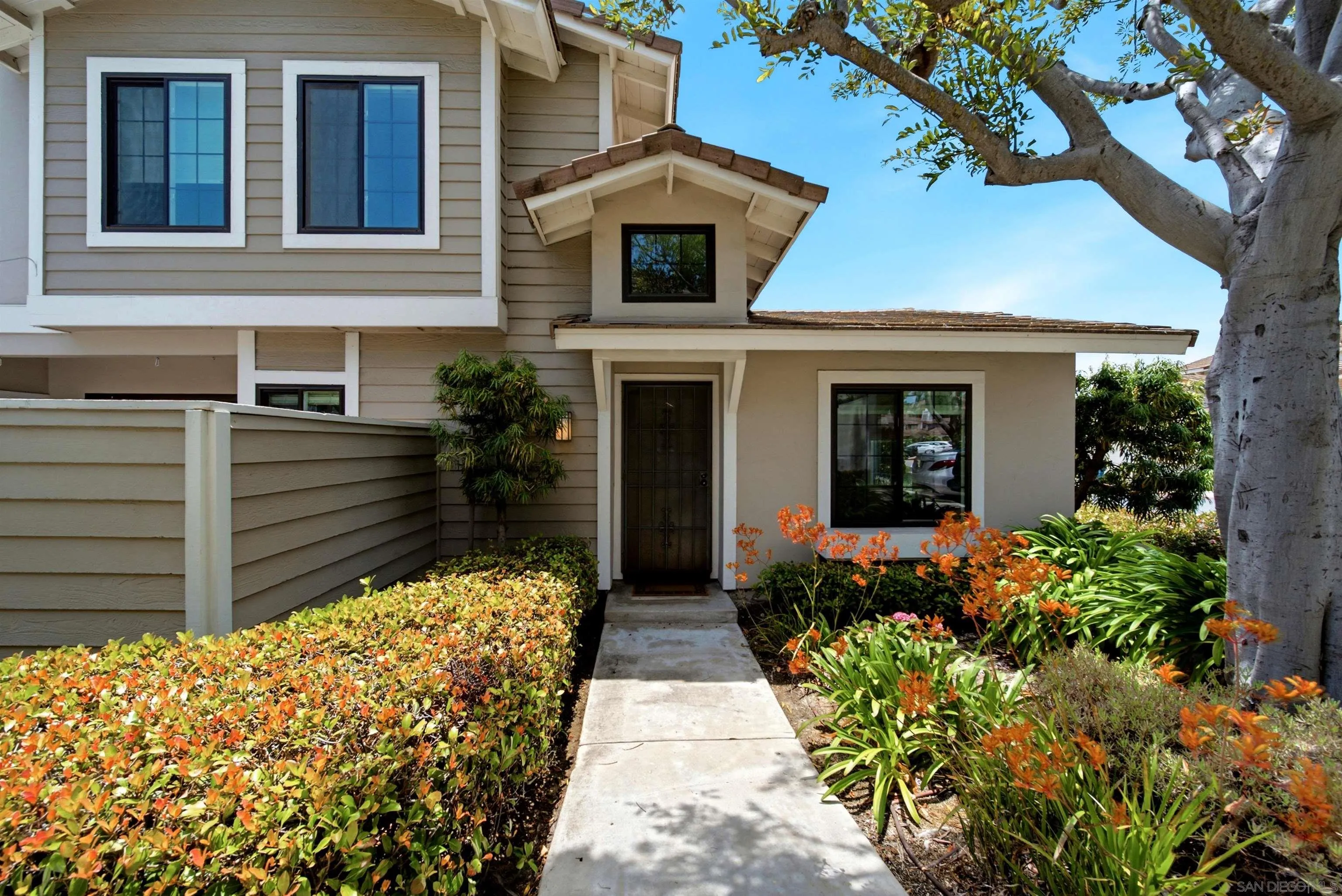 Photo #3: 260016961 Listing: Photo #3