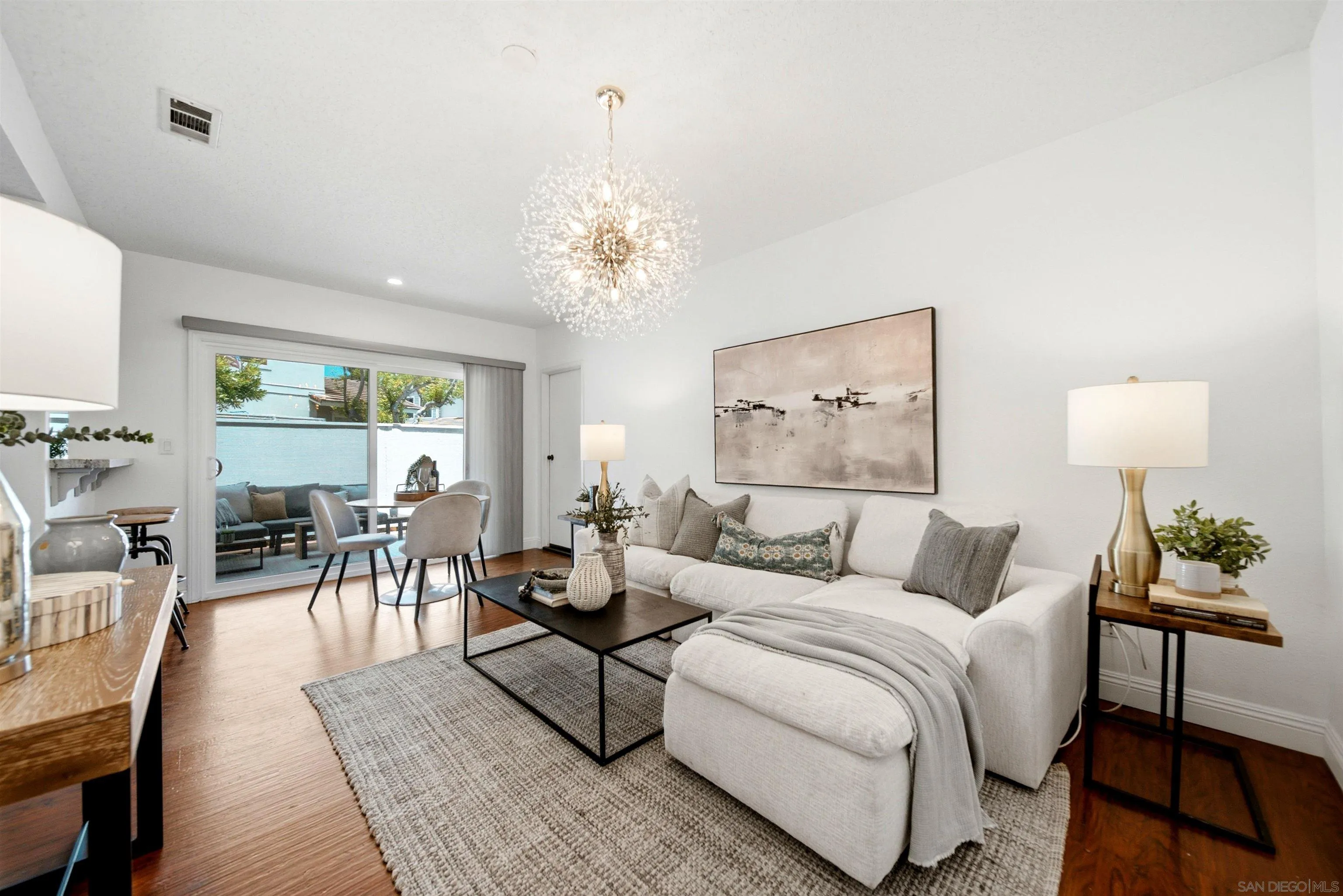 Photo #13: 260016961 Listing: Photo #13