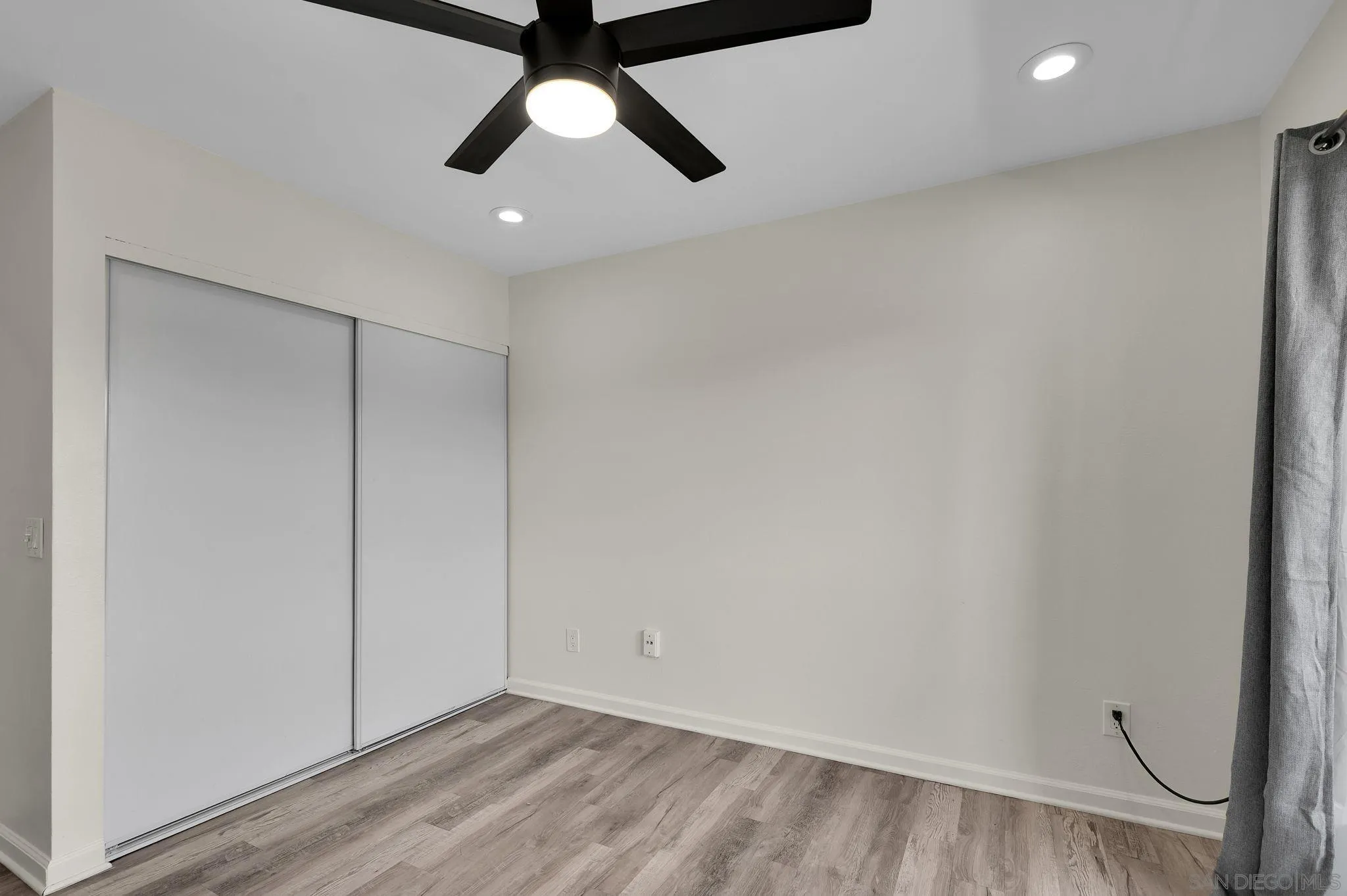 Photo #15: 260016973 Listing: Photo #15