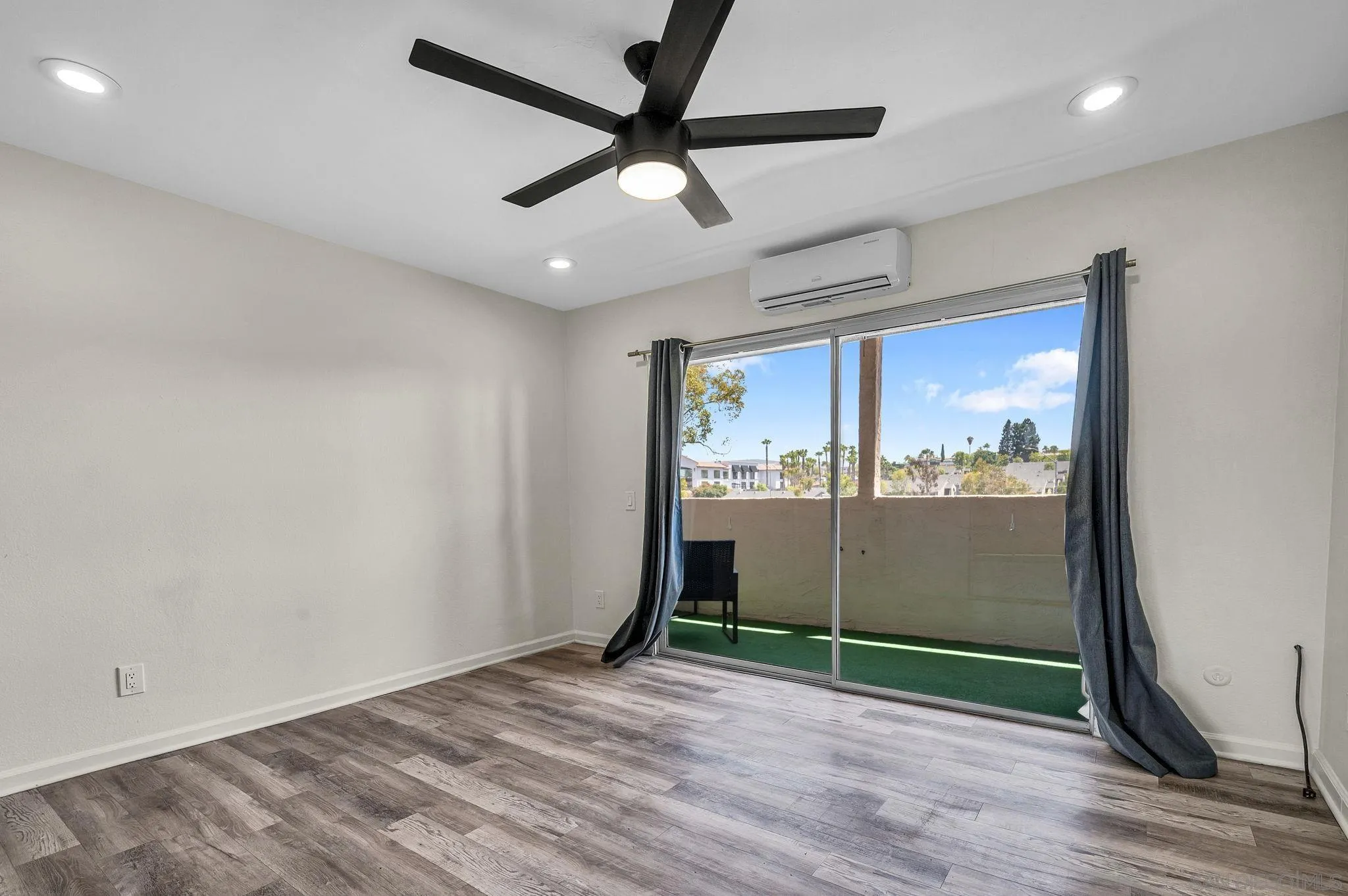 Photo #23: 260016973 Listing: Photo #23