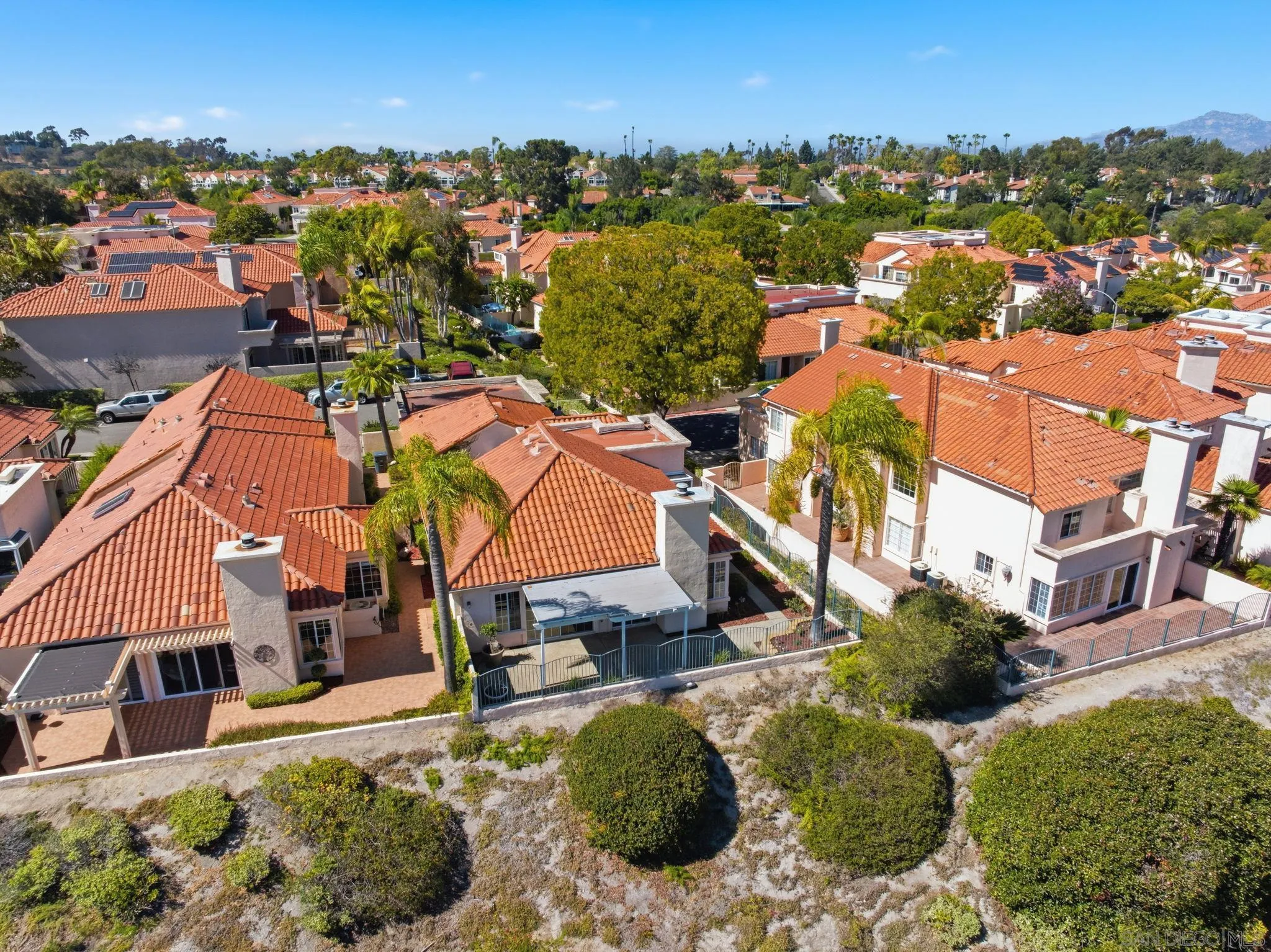 https://cdn.realtyfeed.com/cdn/127/260016974/314d010d54ff425821822d9cfcf44a15.webp