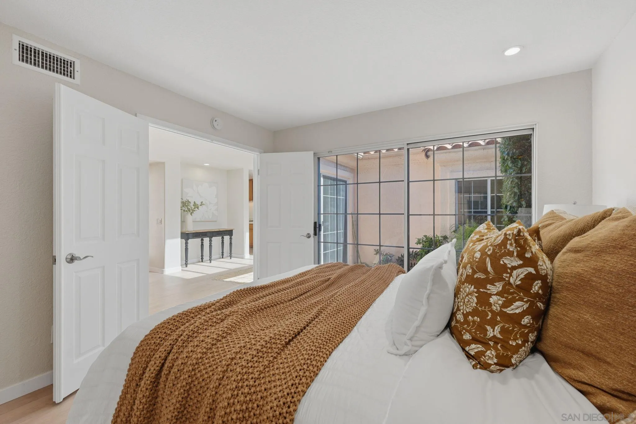 https://cdn.realtyfeed.com/cdn/127/260016974/3c511924746567024cdbae7c48c64cbf.webp