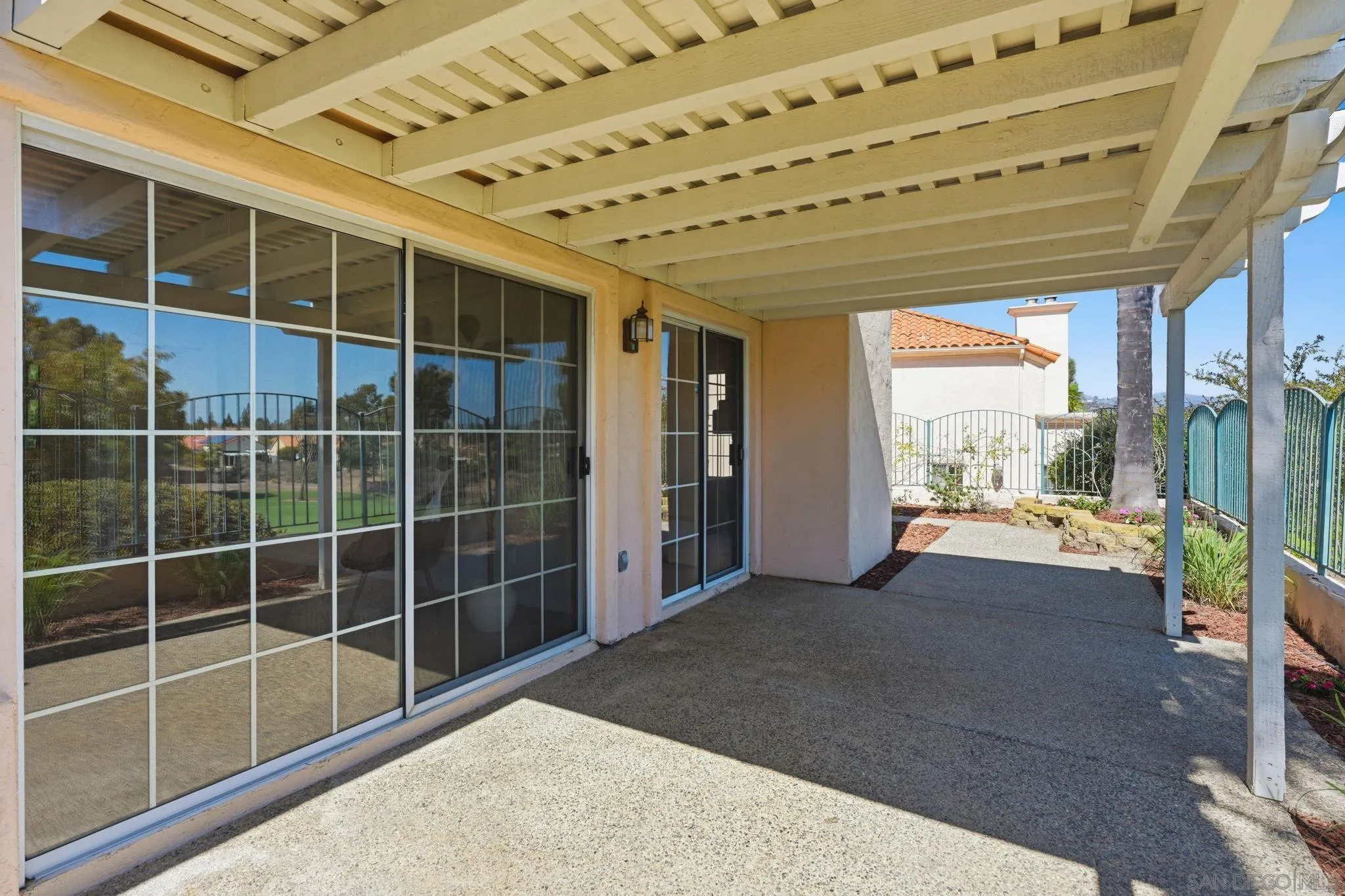 https://cdn.realtyfeed.com/cdn/127/260016974/dab42aaedd8ea668a6f3a9f291db077c.webp