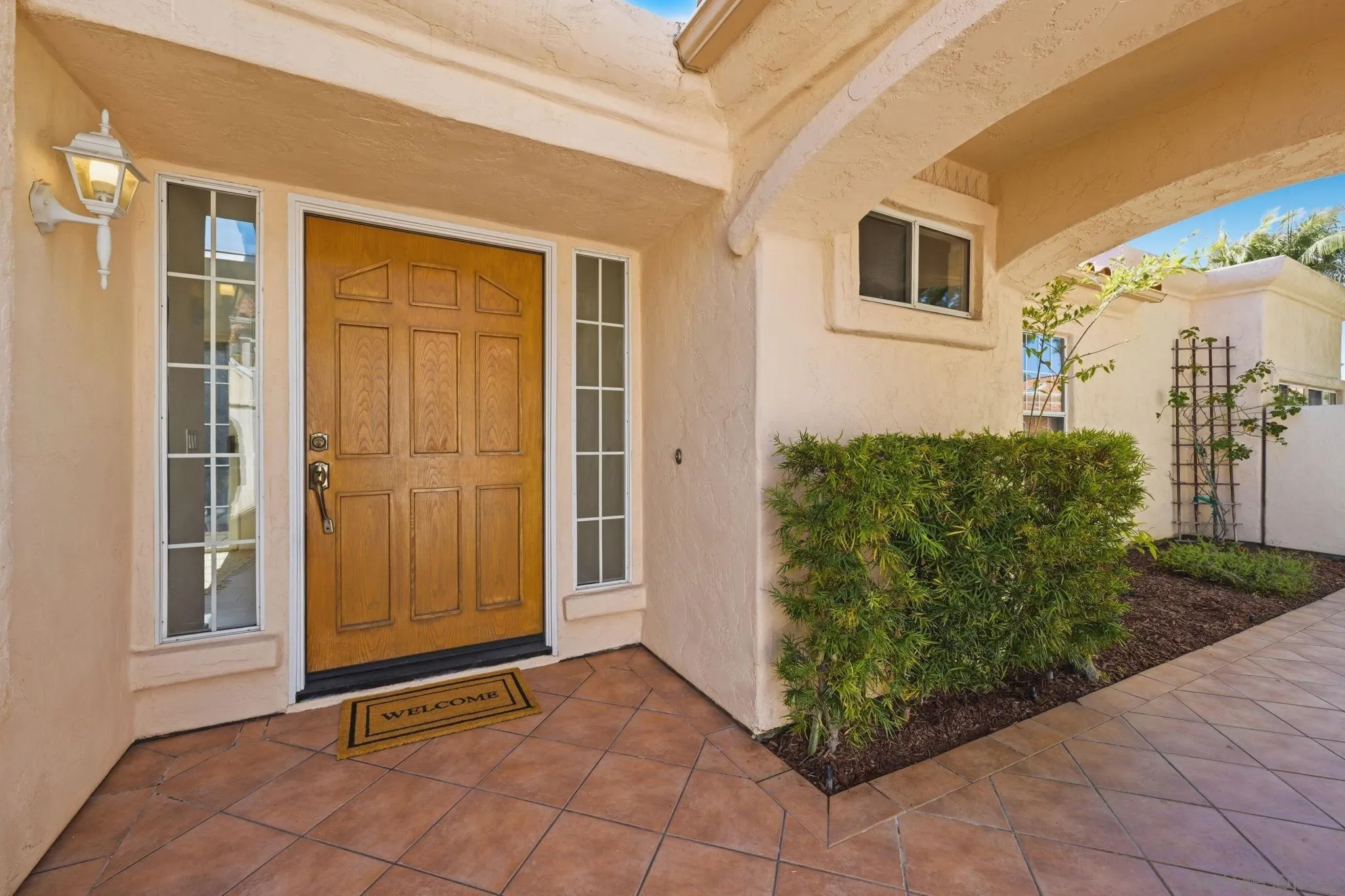 https://cdn.realtyfeed.com/cdn/127/260016974/ef187e6d760df2764d2feabed32a0ebb.webp