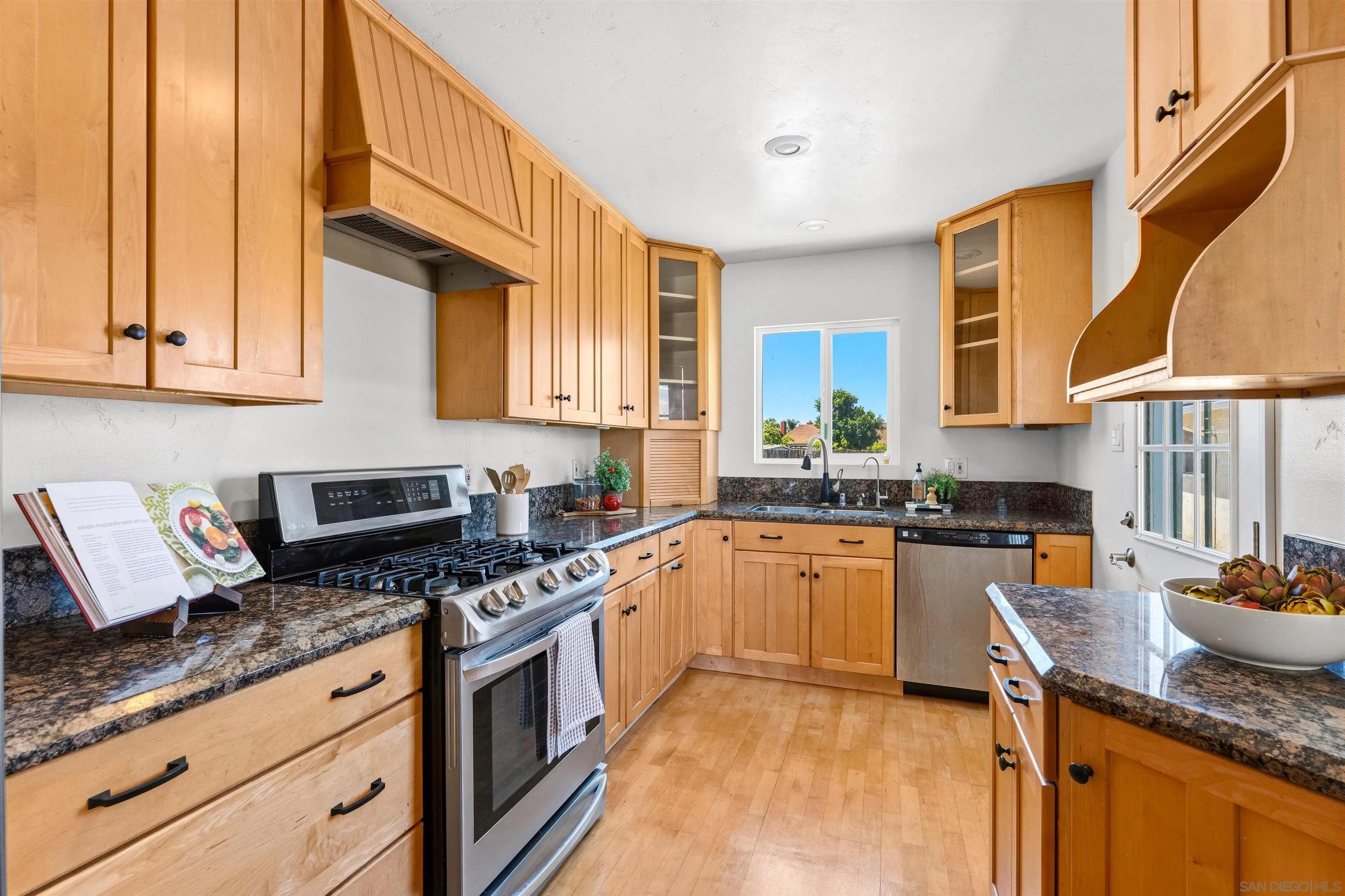 https://cdn.realtyfeed.com/cdn/127/260016977/f22a141d66ceba7e680288c60ec3931b.webp
