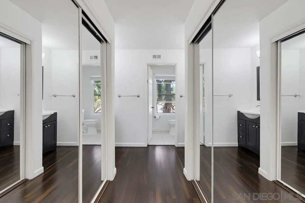 https://cdn.realtyfeed.com/cdn/127/260016978/8a5f47138abfb8bbb1cb8f3eb3cd231f.webp