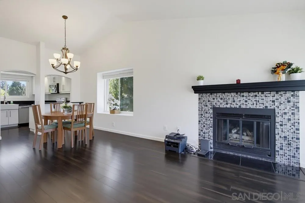 https://cdn.realtyfeed.com/cdn/127/260016978/bcdbf8c71ed9883525c23f0ec790303f.webp