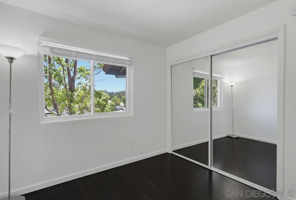 https://cdn.realtyfeed.com/cdn/127/260016978/fc66a8879b23b2231ec8d6d2c8619191.webp