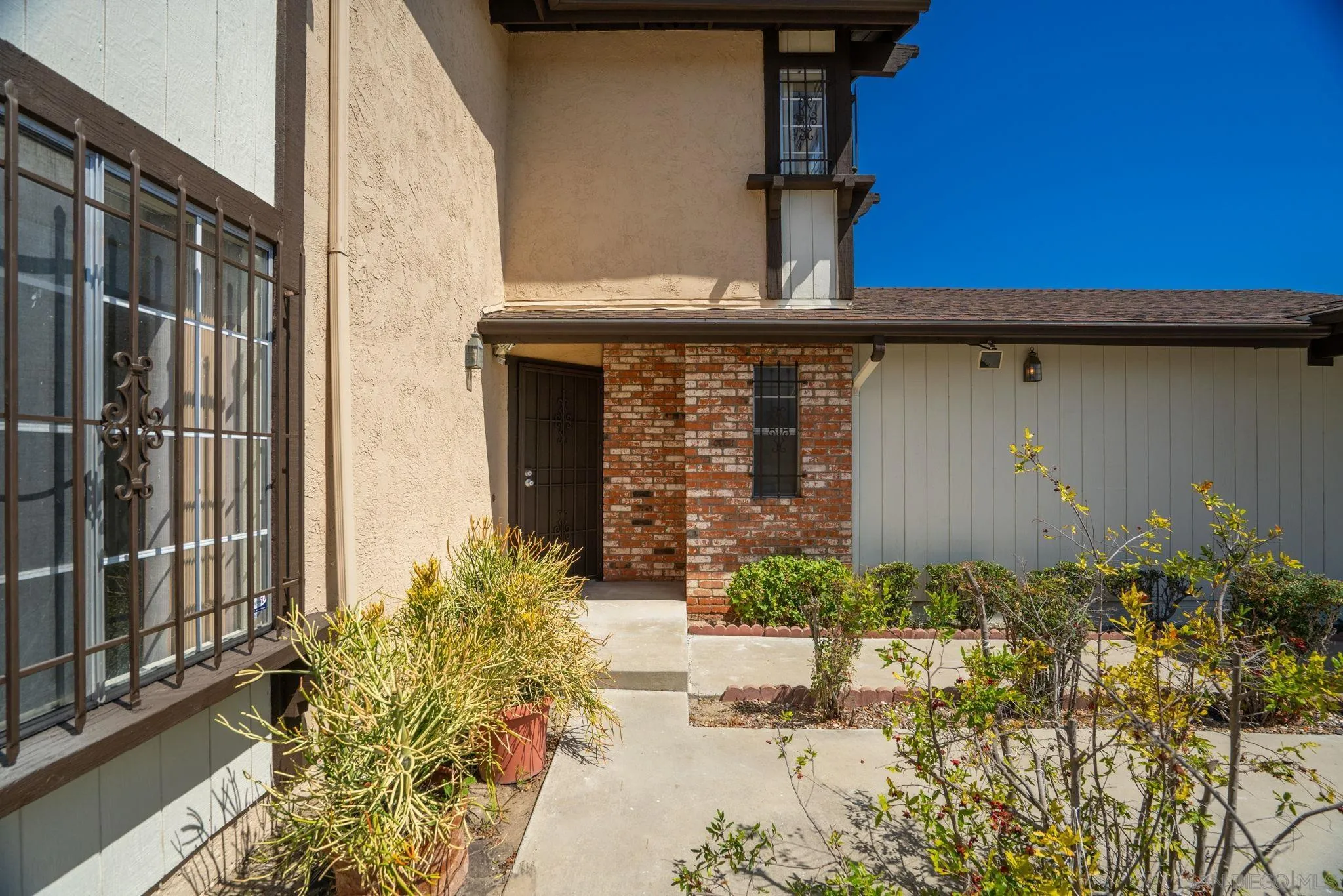3050 Redford, San Diego, CA 92139 - Photo 2 of 21, San Diego, CA
