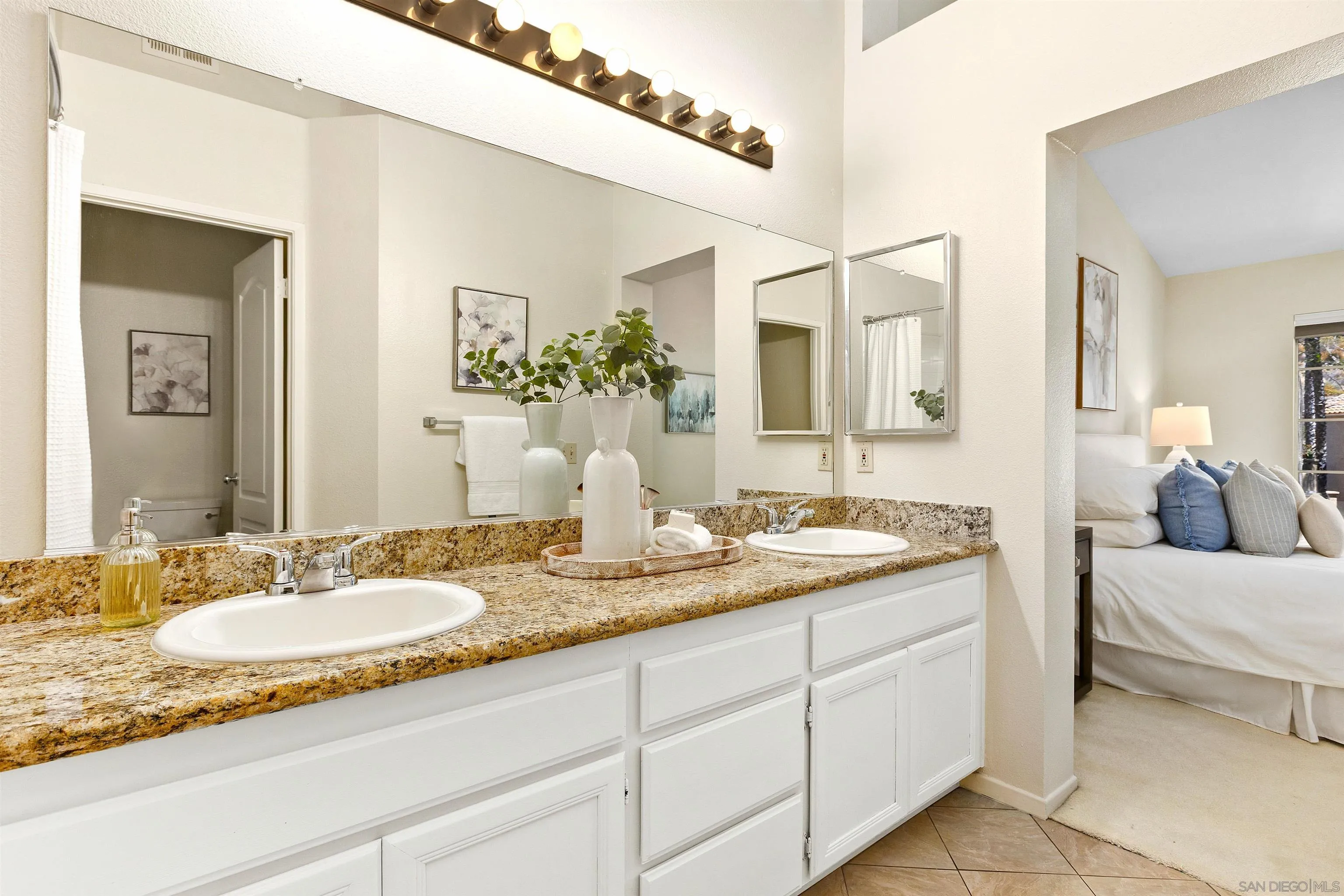 Photo #13: 260016989 Listing: Photo #13