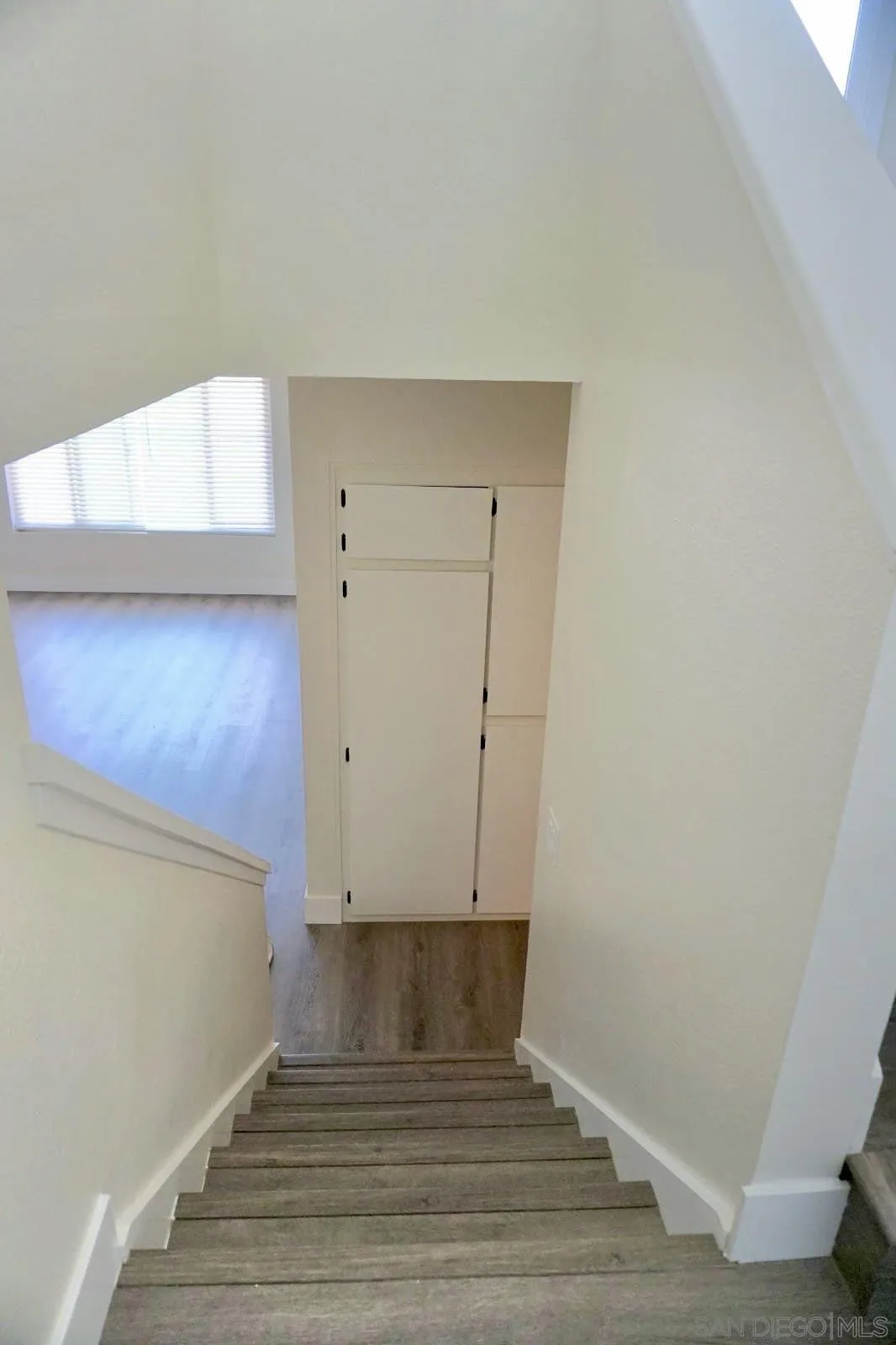 https://cdn.realtyfeed.com/cdn/127/260016991/9200563af6197963c8f0ffcf64f58e3c.webp