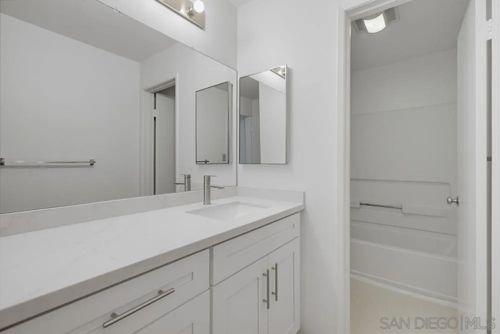 Photo #17: 260016992 Listing: Photo #17