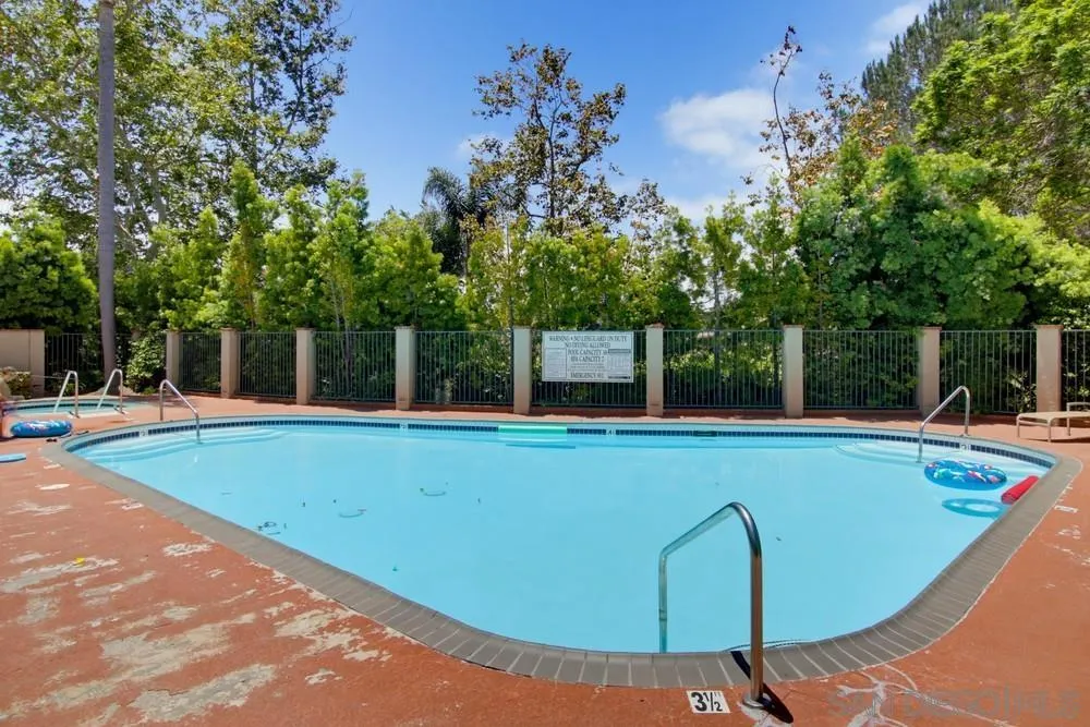 Photo #33: 260016992 Listing: Photo #33